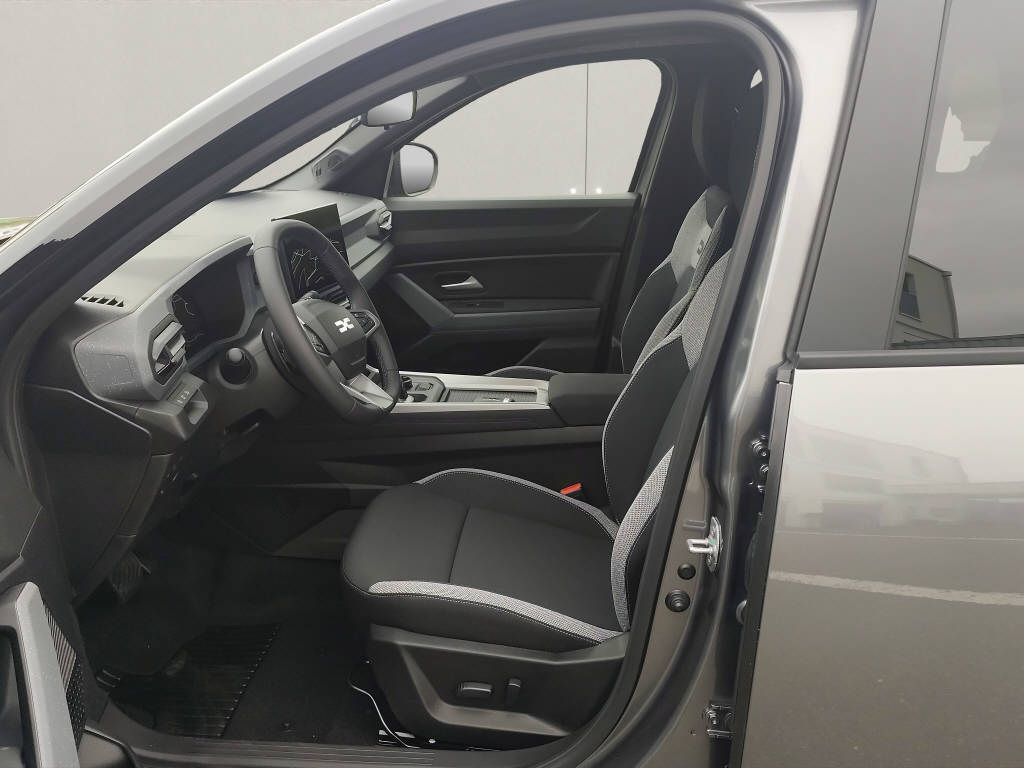 DACIA Bigster TCe 150 48V Journey 4x4-showroom-element-3