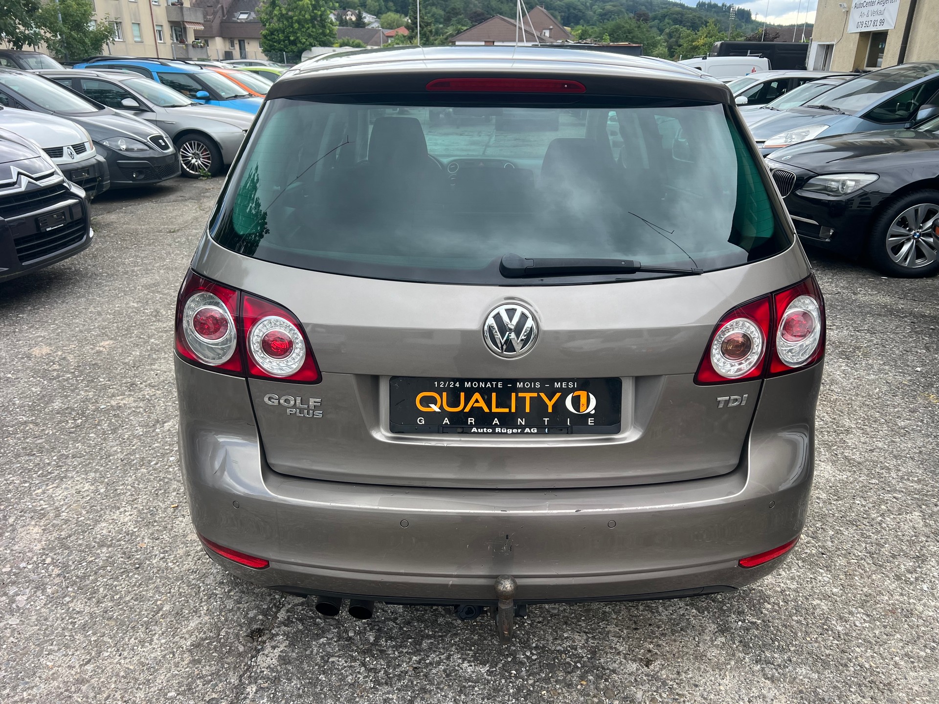 VW Golf Plus 2.0 TDI Trendline-showroom-element-3