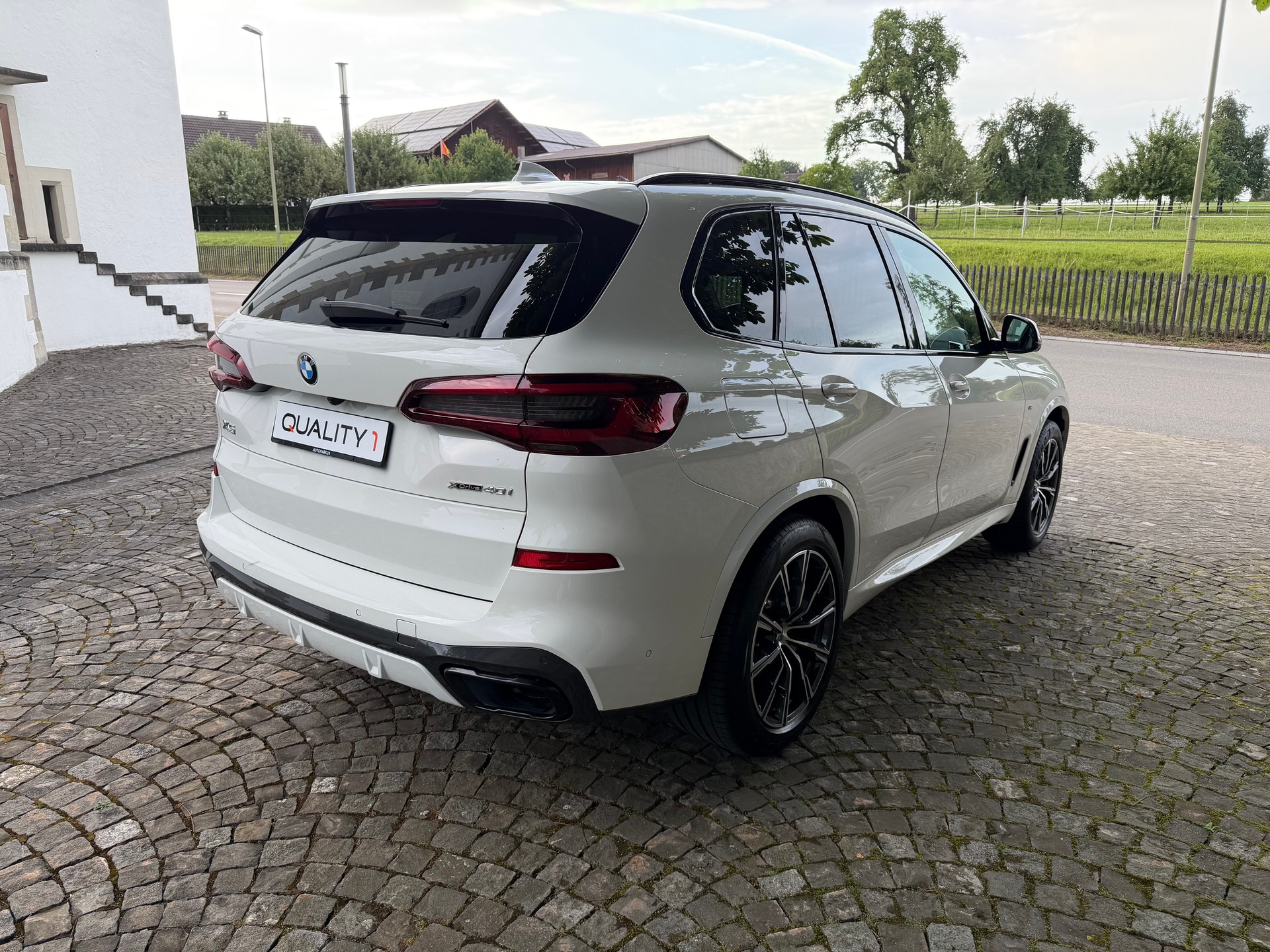 BMW X5 xDrive 40i M Sport Steptronic-image-4