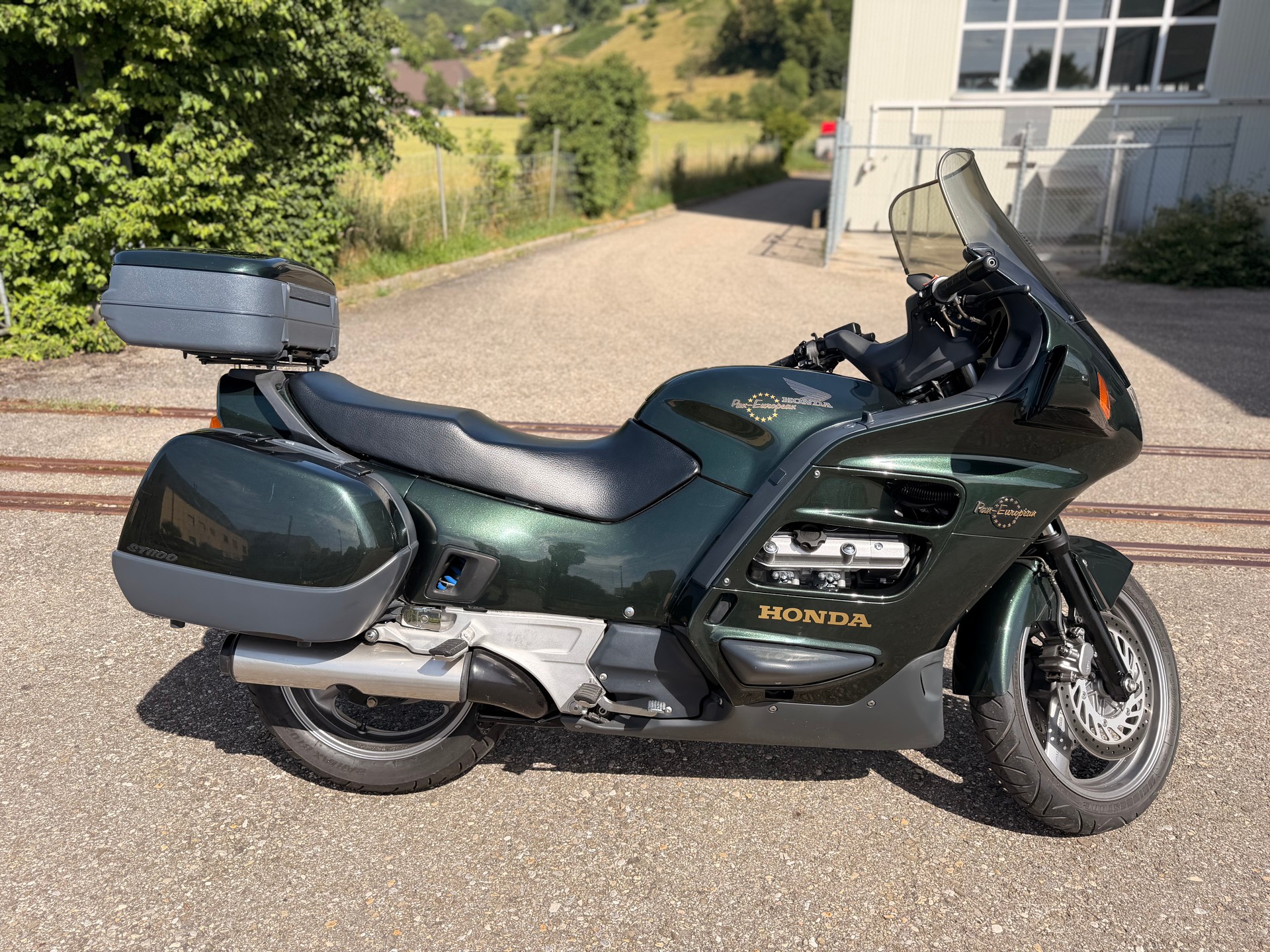 HONDA ST 1100 A N/P Pan-European-image-0