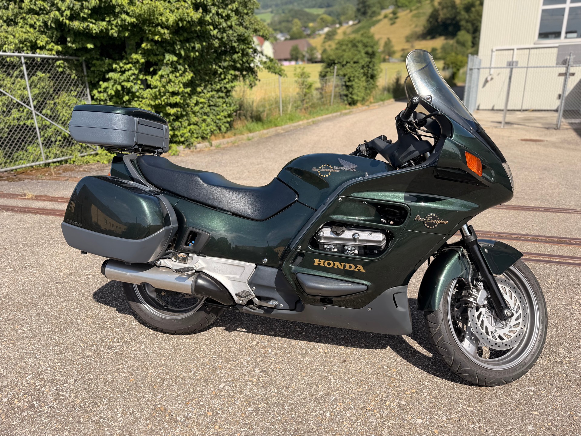HONDA ST 1100 A N/P Pan-European-image-1