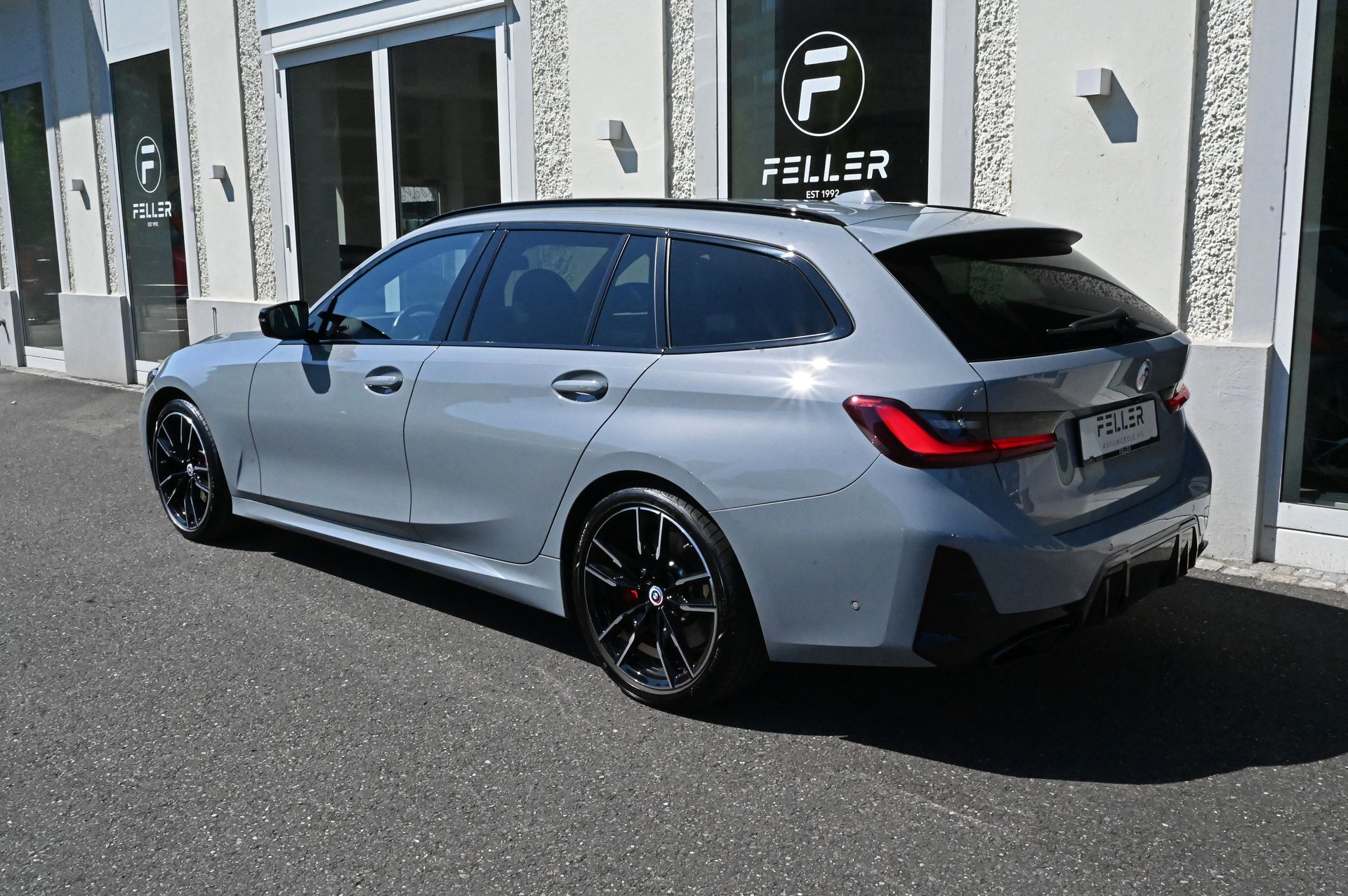 BMW M340i xDrive 48V Touring Steptronic M Sport Pro **inkl. Winterkompletträder**-image-6