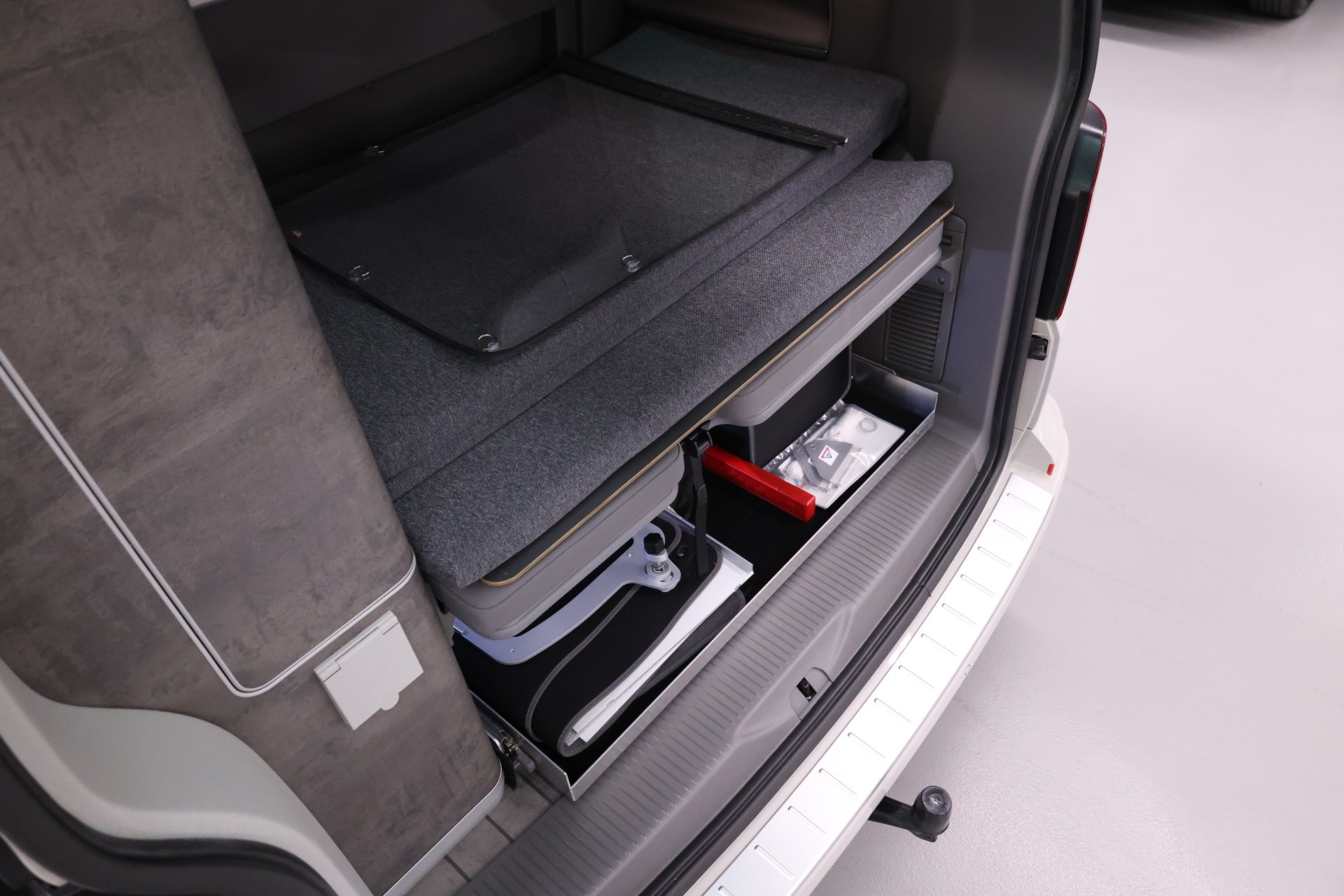 VW T6.1 California 3000 2.0 TDI 204 Ocean DSG 4m-image-29
