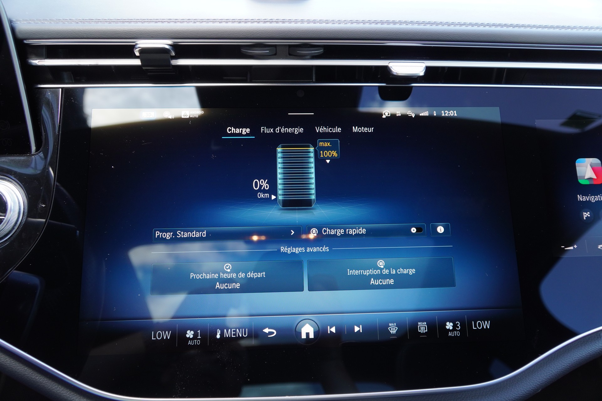 MERCEDES-BENZ E 400 e 4Matic 9G-Tronic-image-22
