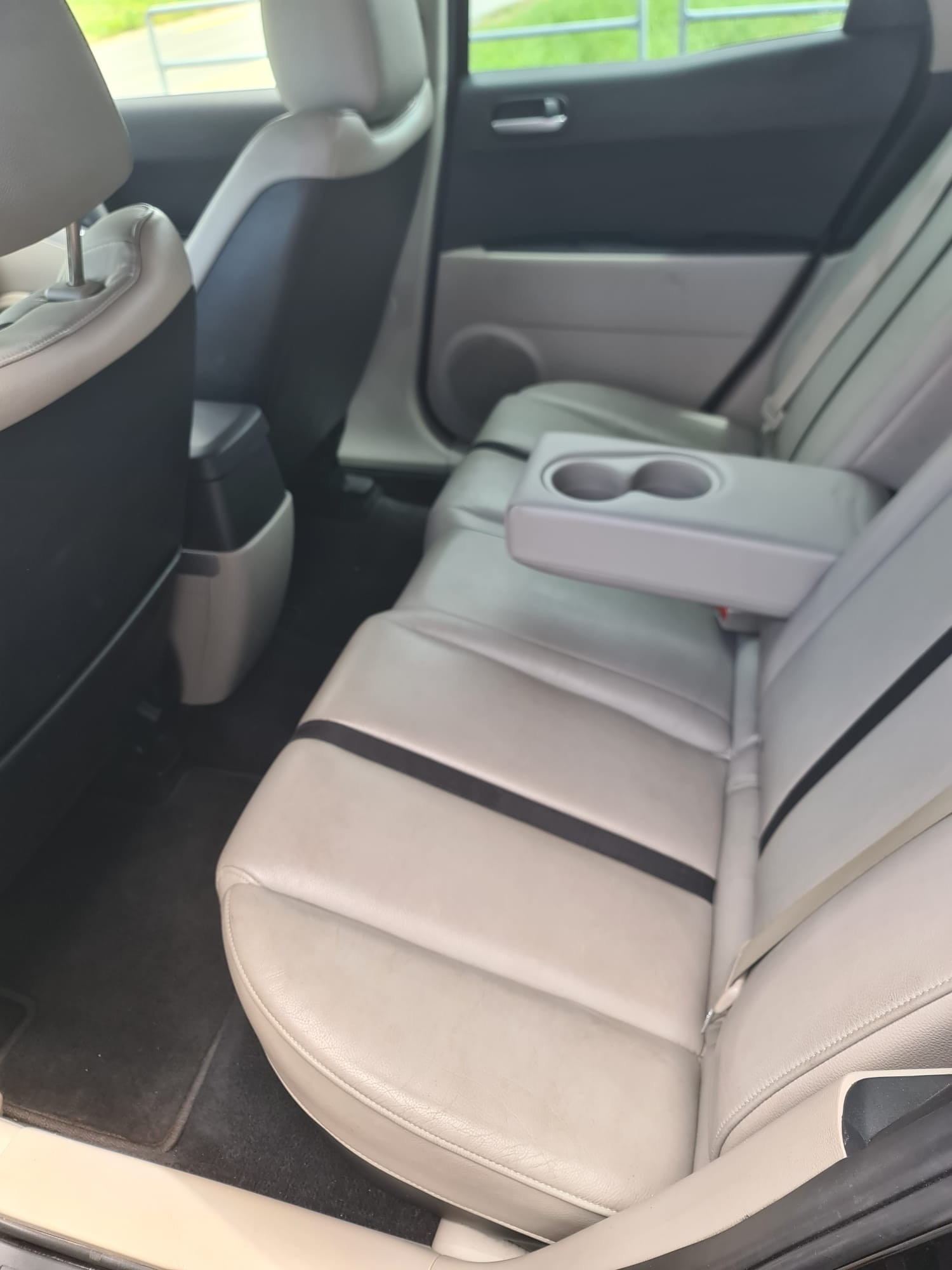 MAZDA CX-7-image-8