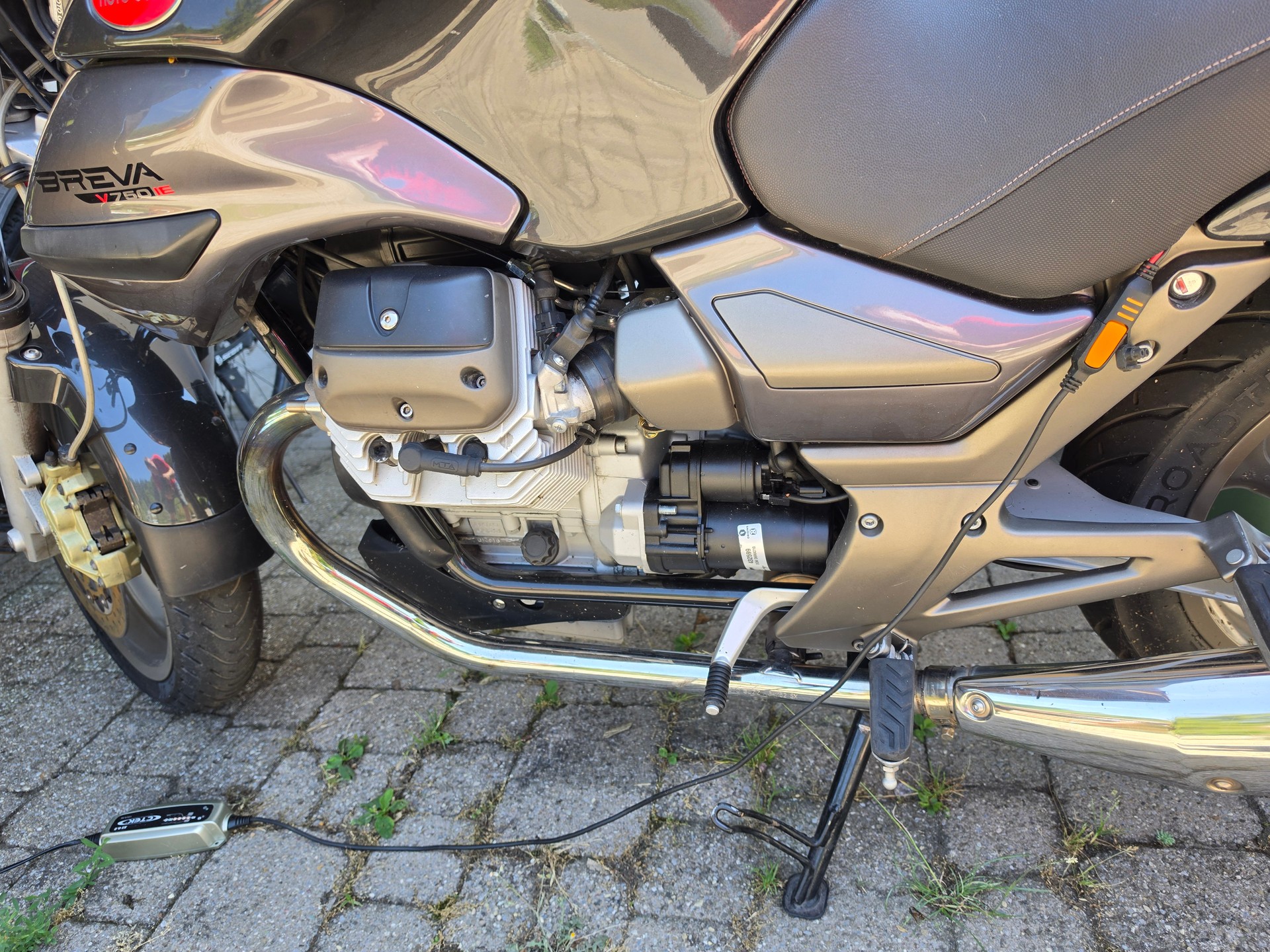 MOTO GUZZI Breva 750-image-4