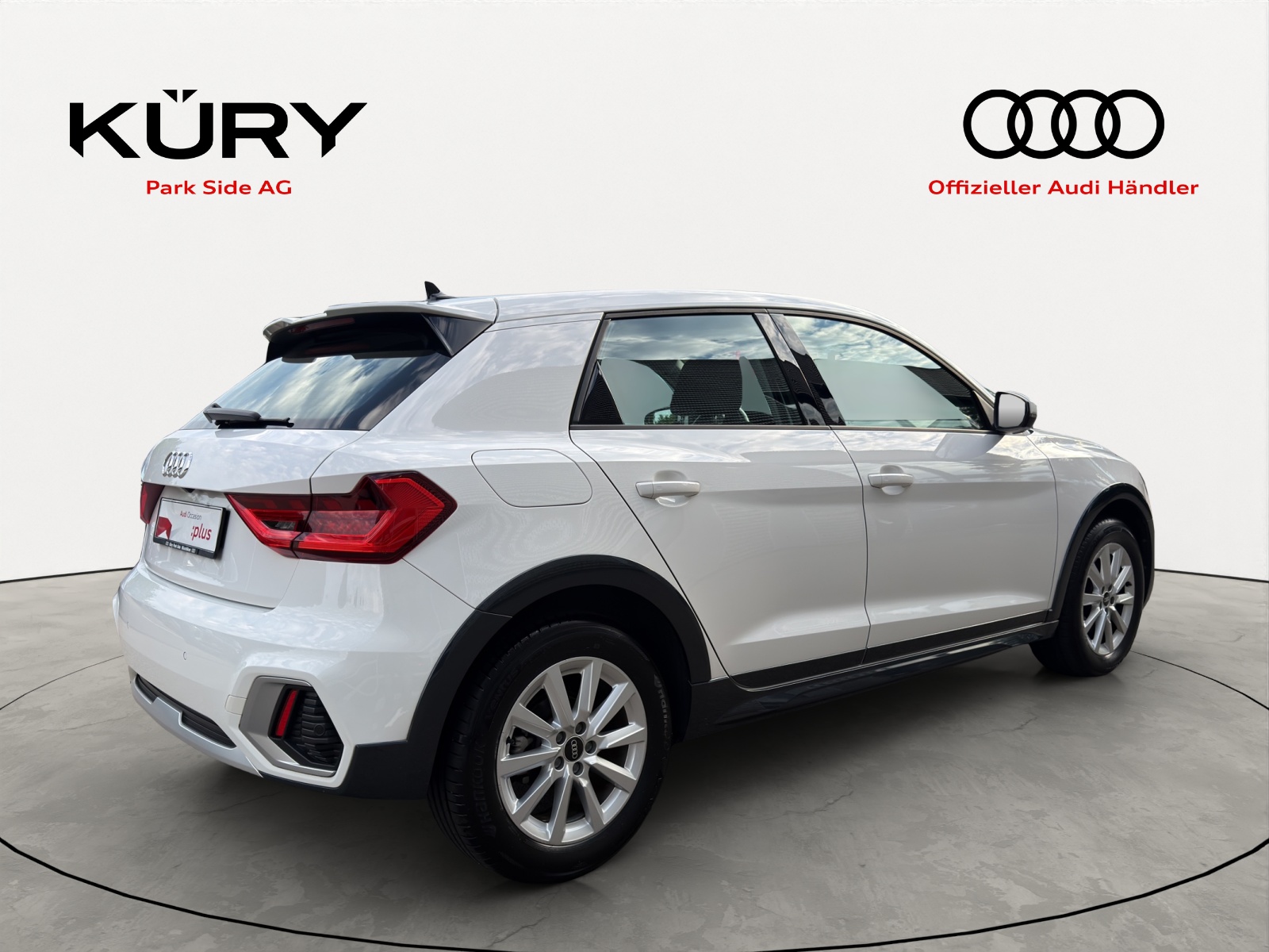 AUDI A1 citycarver 30 TFSI Attraction 110PS-showroom-element-3