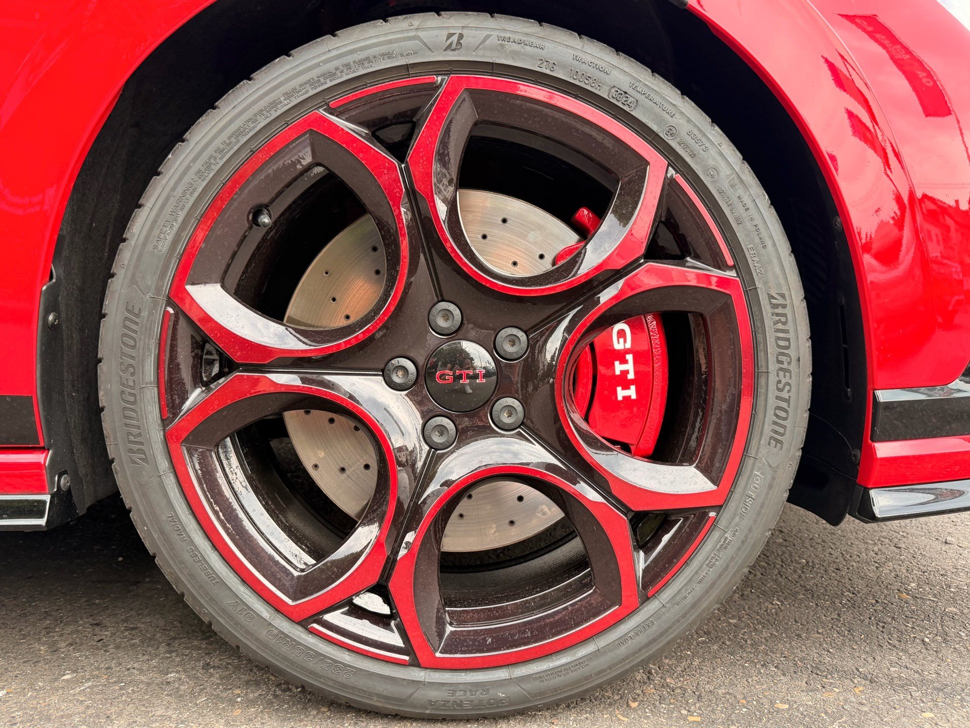 VW Golf GTI 2.0 TSI DSG 325 PS EDITION 50 *** AKRAPOVIC & 5 JAHRE VW WERKSGARANTIE ***-image-6