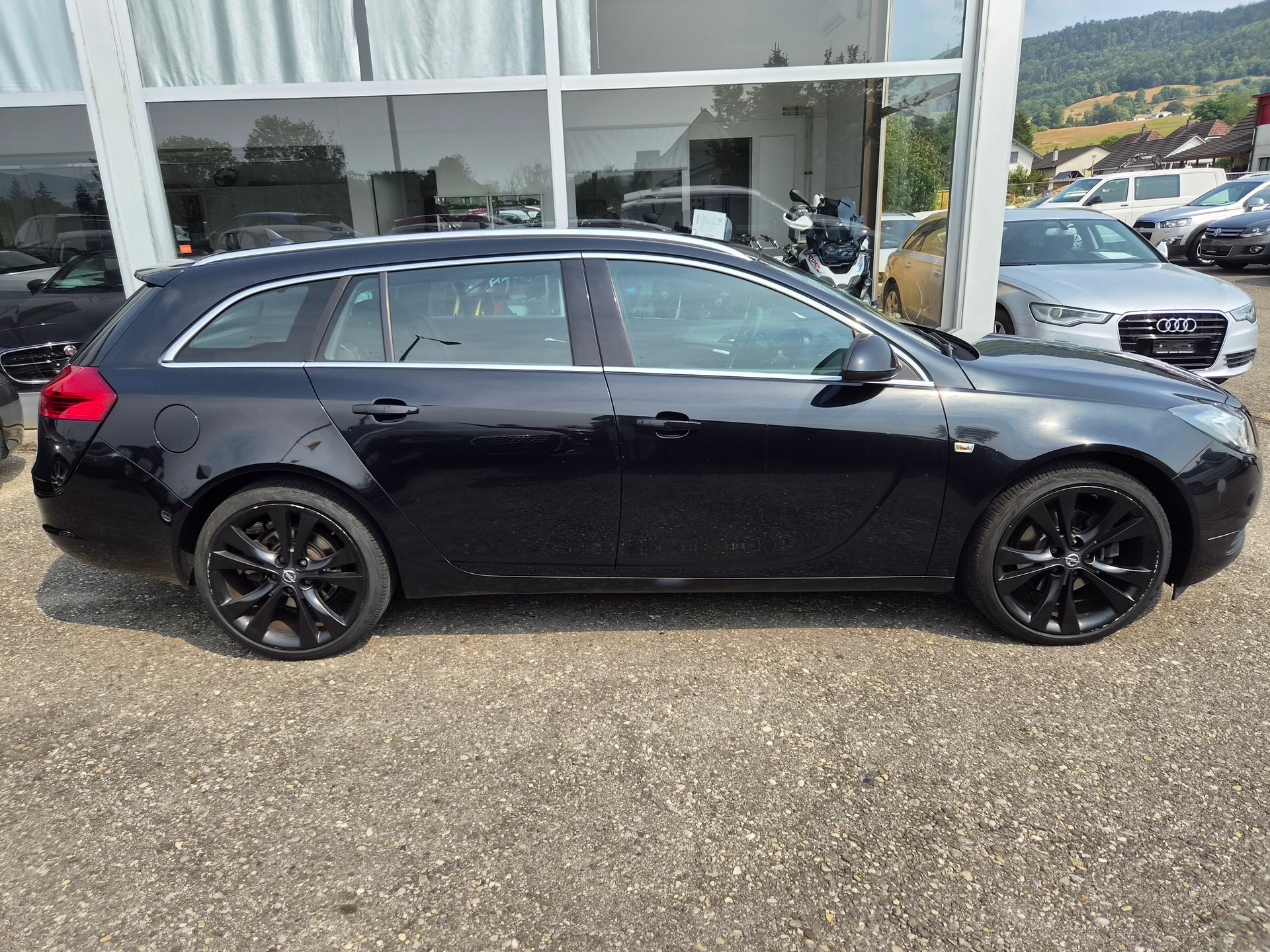 OPEL Insignia Sports Tourer 1.6 Turbo Edition-image-6
