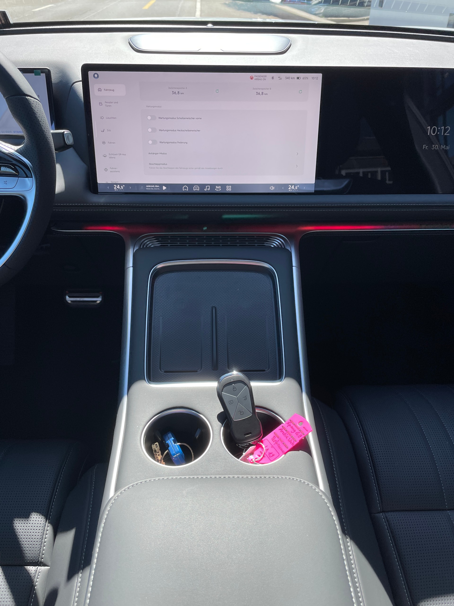 XPENG G9 93kWh Performance AWD mit AHK und Premium Paket-image-17
