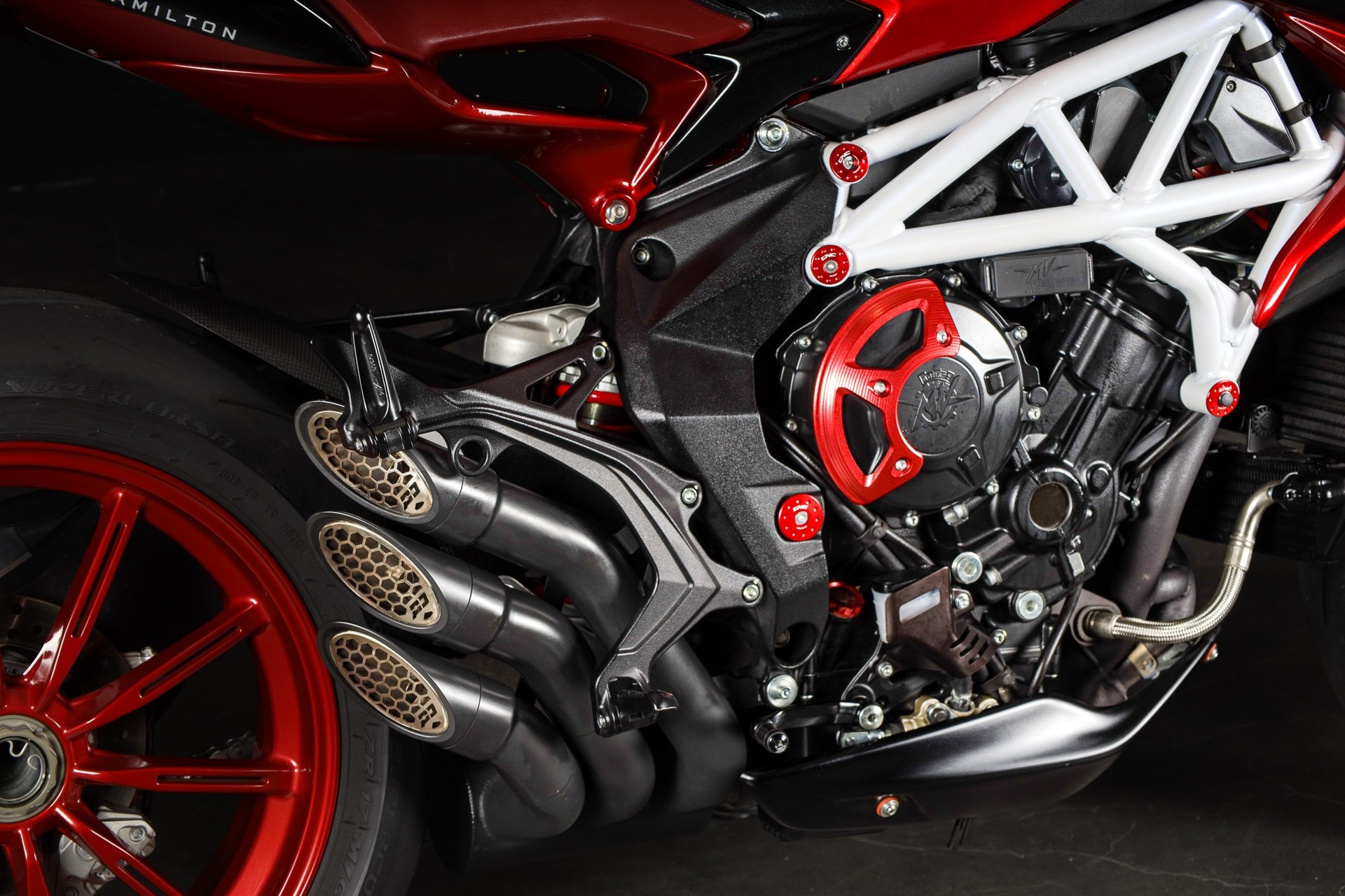 MV AGUSTA B3 Brutale 800 RR Lewis Hamilton ABS-image-7
