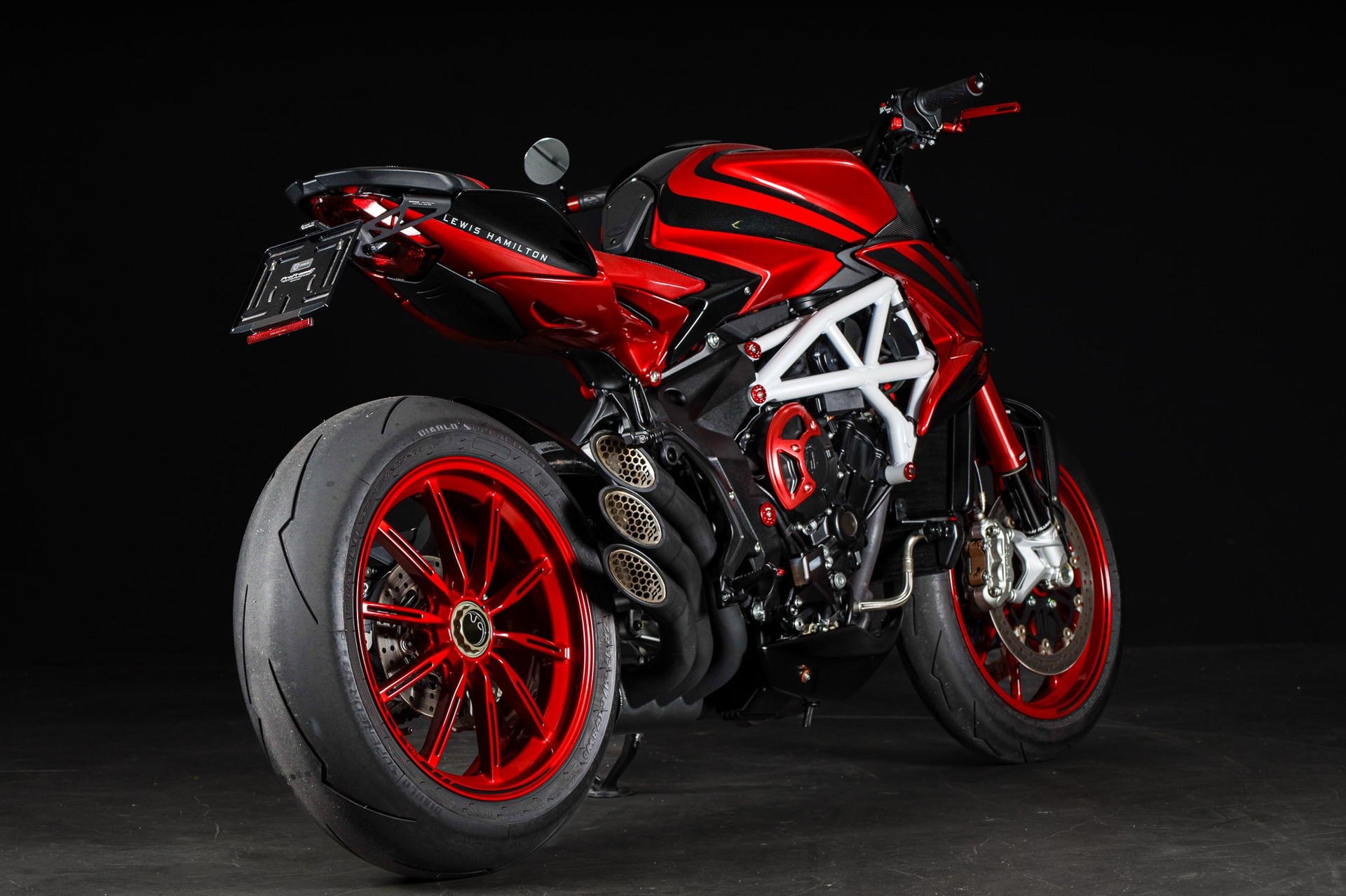 MV AGUSTA B3 Brutale 800 RR Lewis Hamilton ABS-image-2