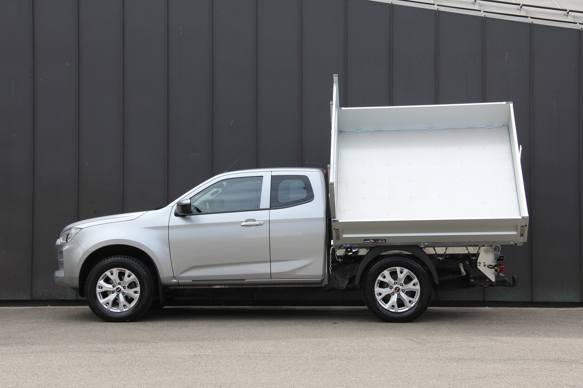 ISUZU D-MAX 1.9 SpaceCab N60B 4x4 AT **KIPPER-3-SEITEN** ANHÄNGERKUP.-3500Kg **5-JAHRE-WERKSGARANTIE** **AUTOMAT** *EDELSTAHL-BODEN*-image-1