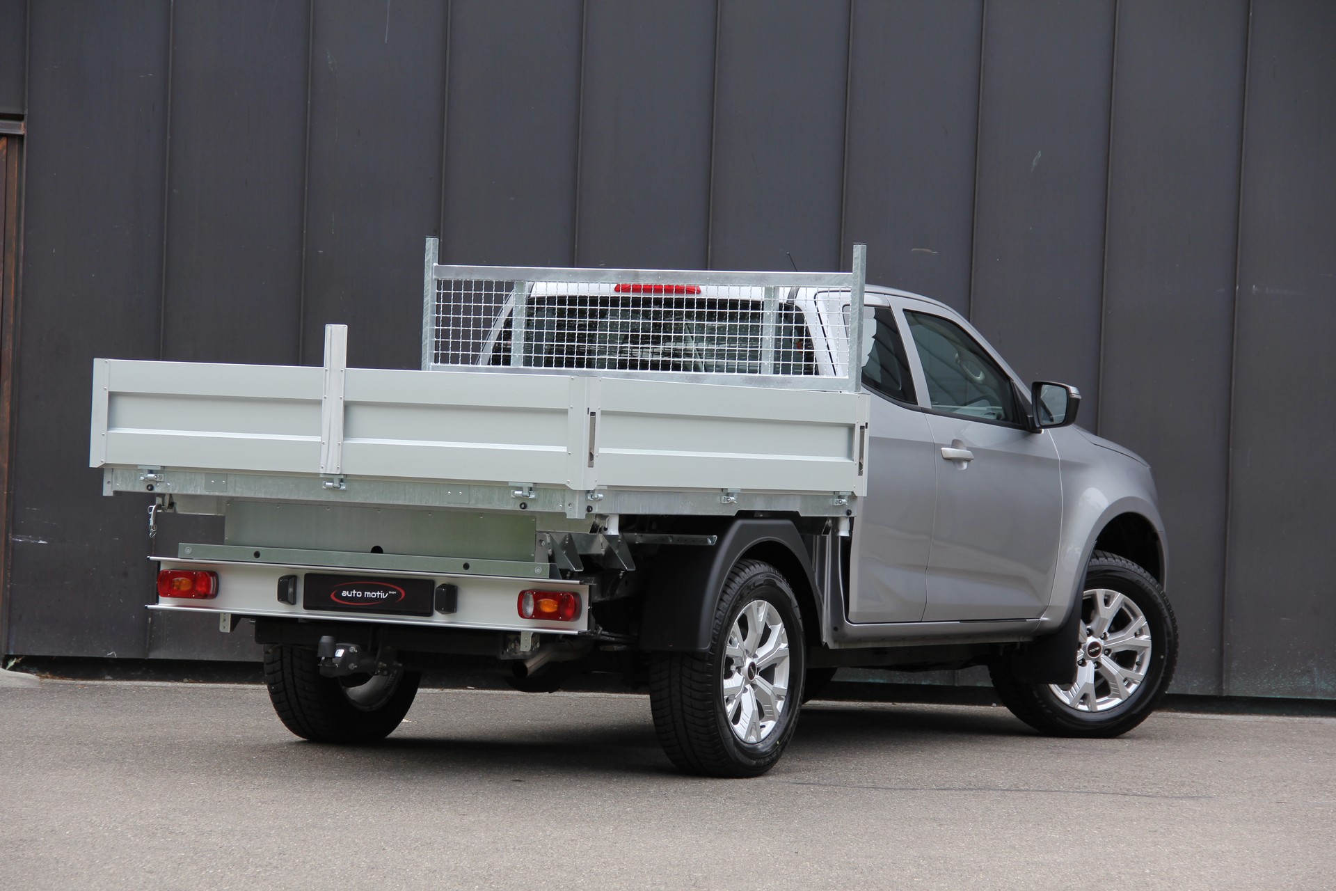 ISUZU D-MAX 1.9 SpaceCab N60B 4x4 AT **KIPPER-3-SEITEN** ANHÄNGERKUP.-3500Kg **5-JAHRE-WERKSGARANTIE** **AUTOMAT** *EDELSTAHL-BODEN*-image-3