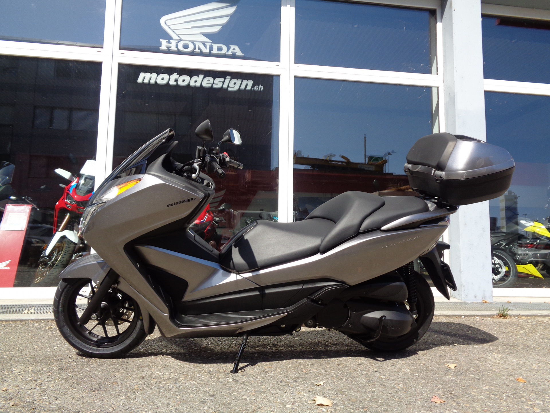 HONDA NSS 300 Forza-image-2