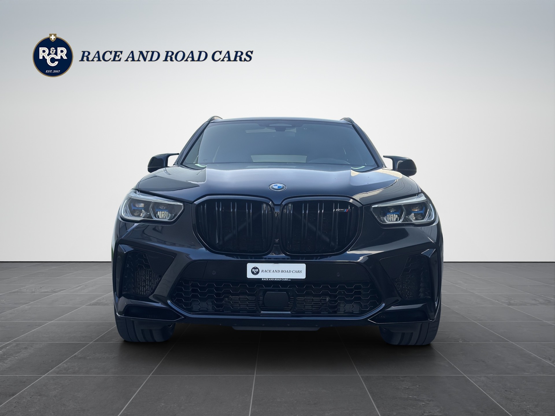 BMW X5 M Competition-showroom-element-1