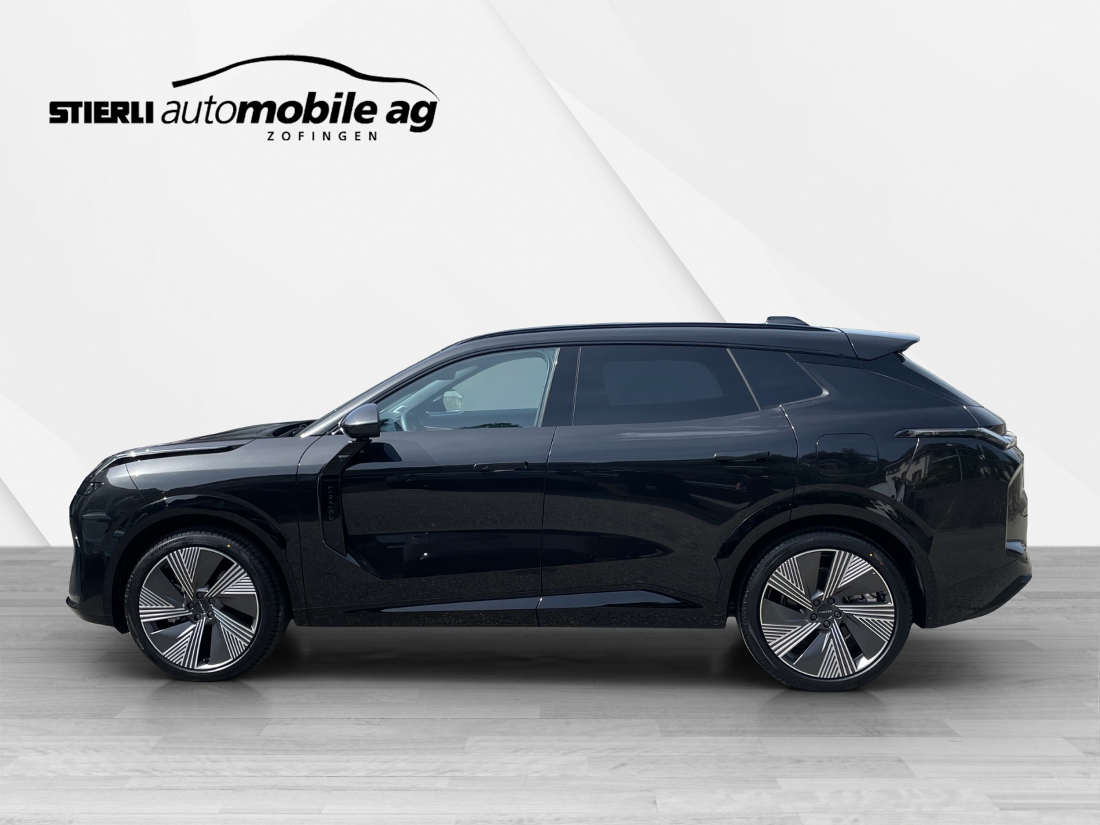 LYNK & CO 08-image-6