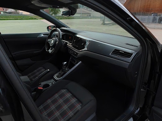 VW Polo 2.0 TSI GTI DSG-image-8