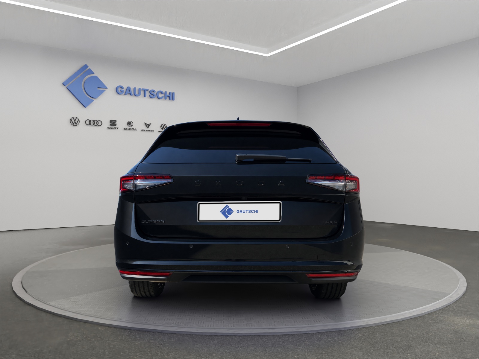 SKODA Superb Combi 2.0 TDi Sportline 4x4 DSG-image-3