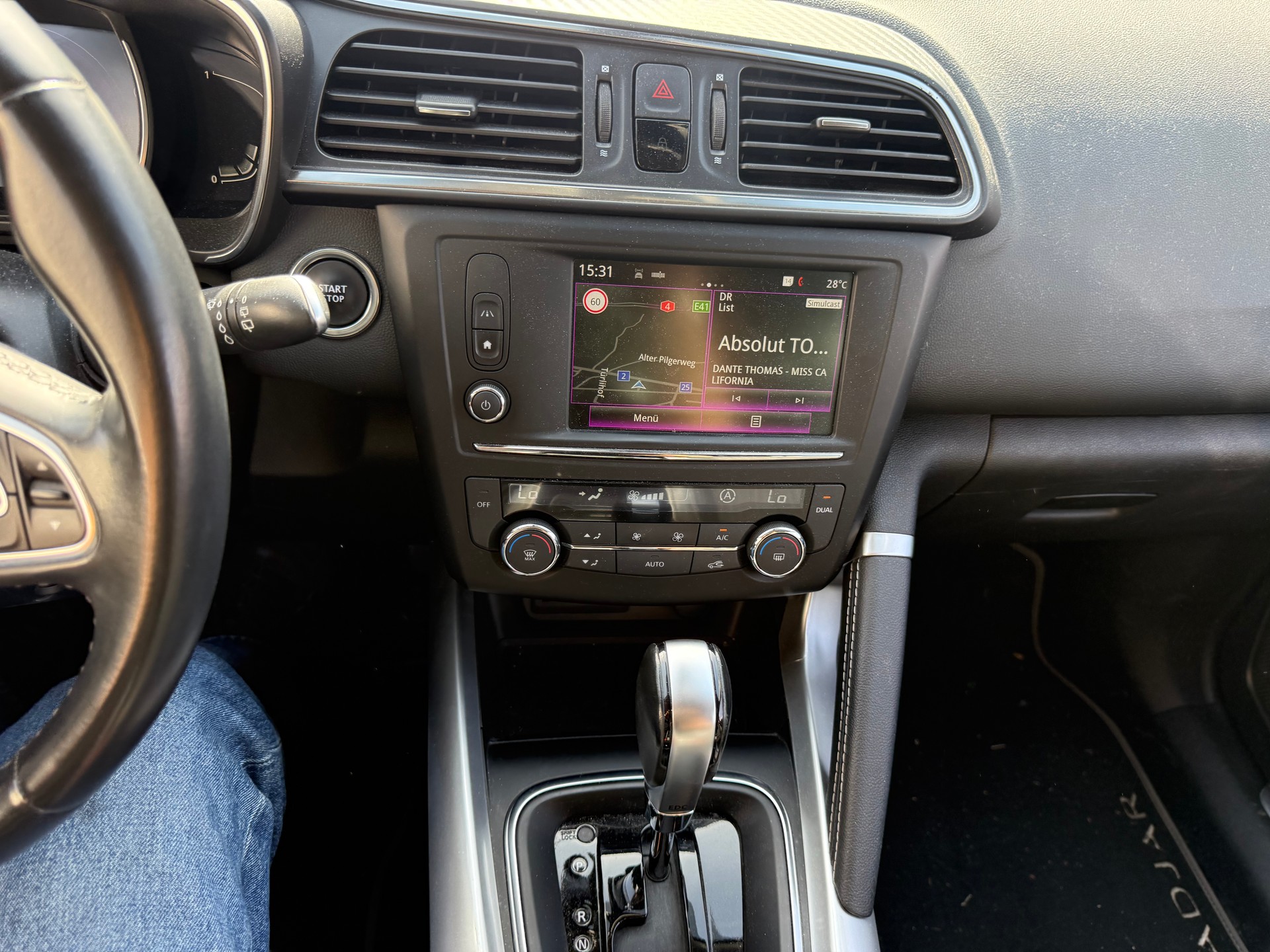 RENAULT Kadjar 1.5 dCi Bose EDC-image-7