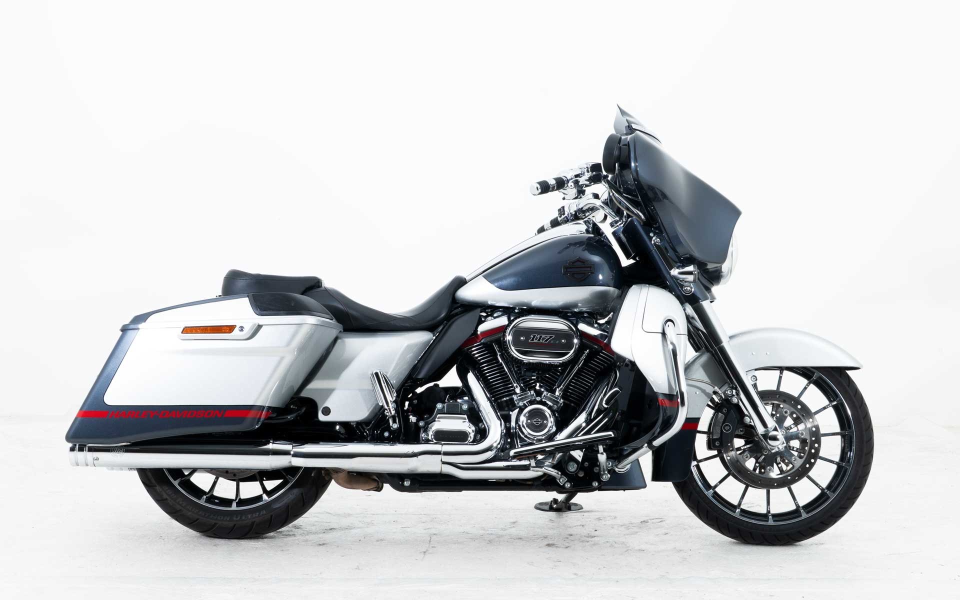 HARLEY-DAVIDSON FLHXSE Street Glide ABS CVO 117-image-1