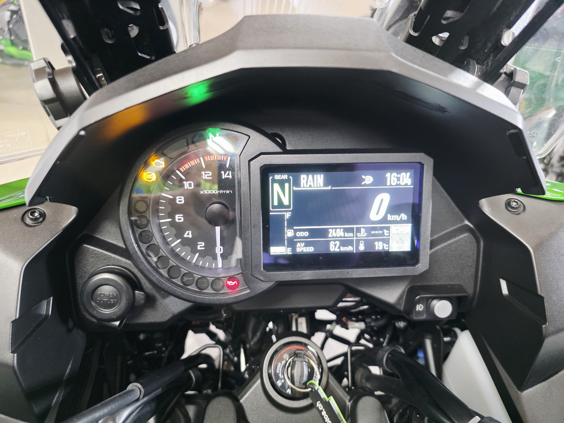 KAWASAKI Versys 1100 SE Grand Tourer-image-7