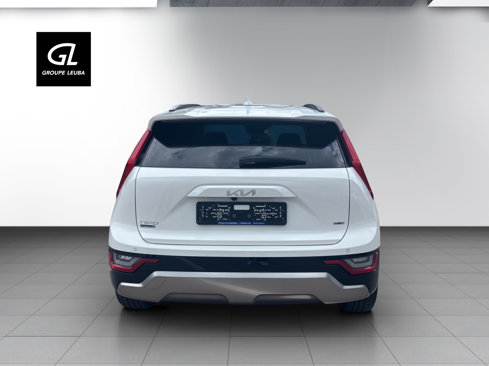 KIA Niro 1.6GDi Style DCT-showroom-element-3