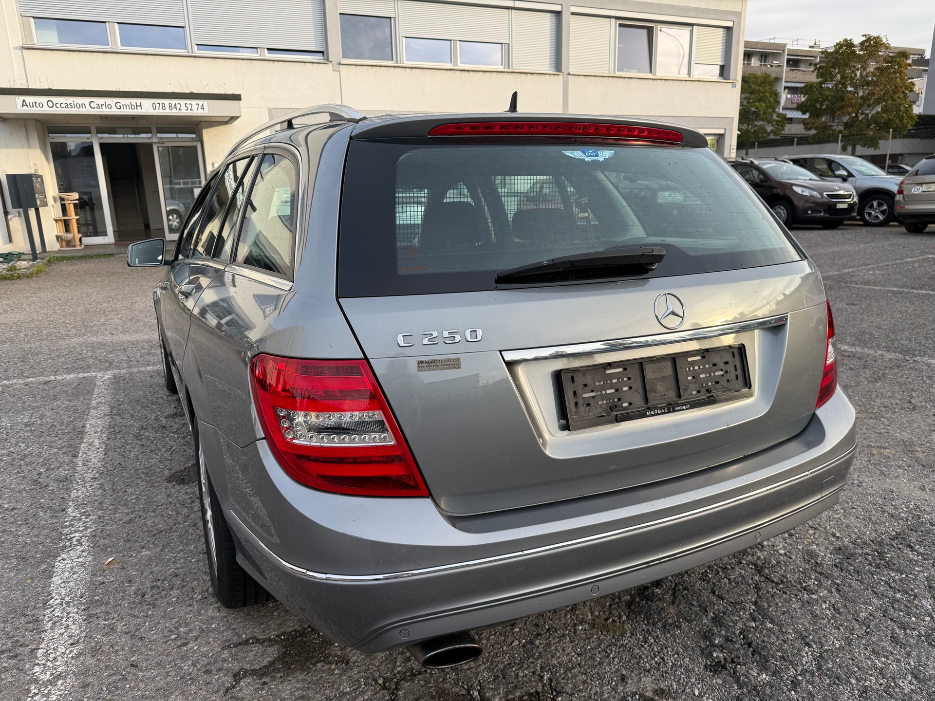 MERCEDES-BENZ C 250 Avantgarde 7G-Tronic-image-14