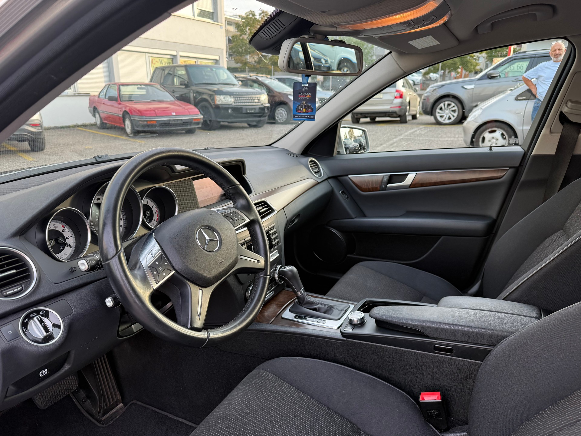 MERCEDES-BENZ C 250 Avantgarde 7G-Tronic-image-7