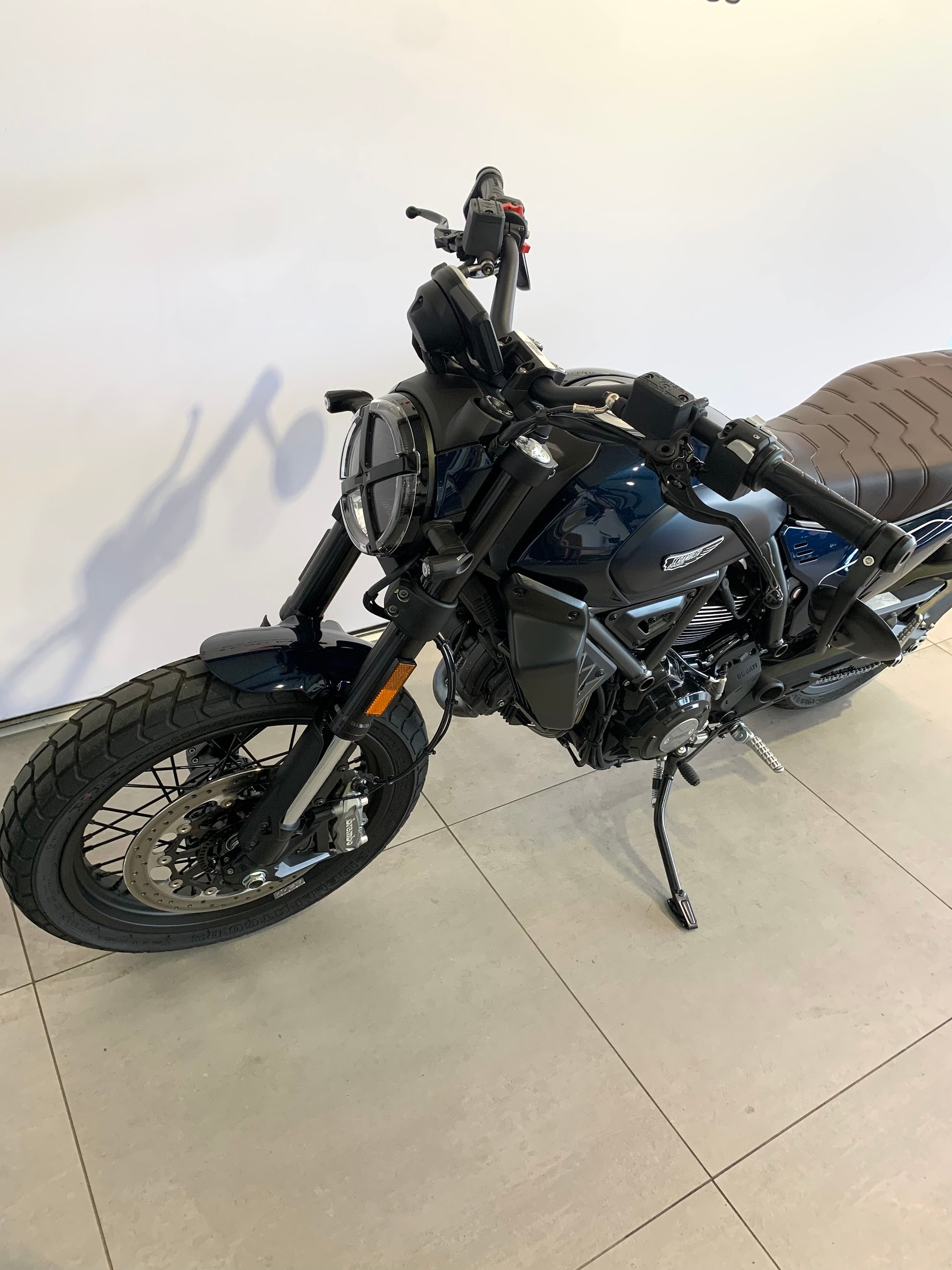 DUCATI Scrambler 803 Nightshift-image-4