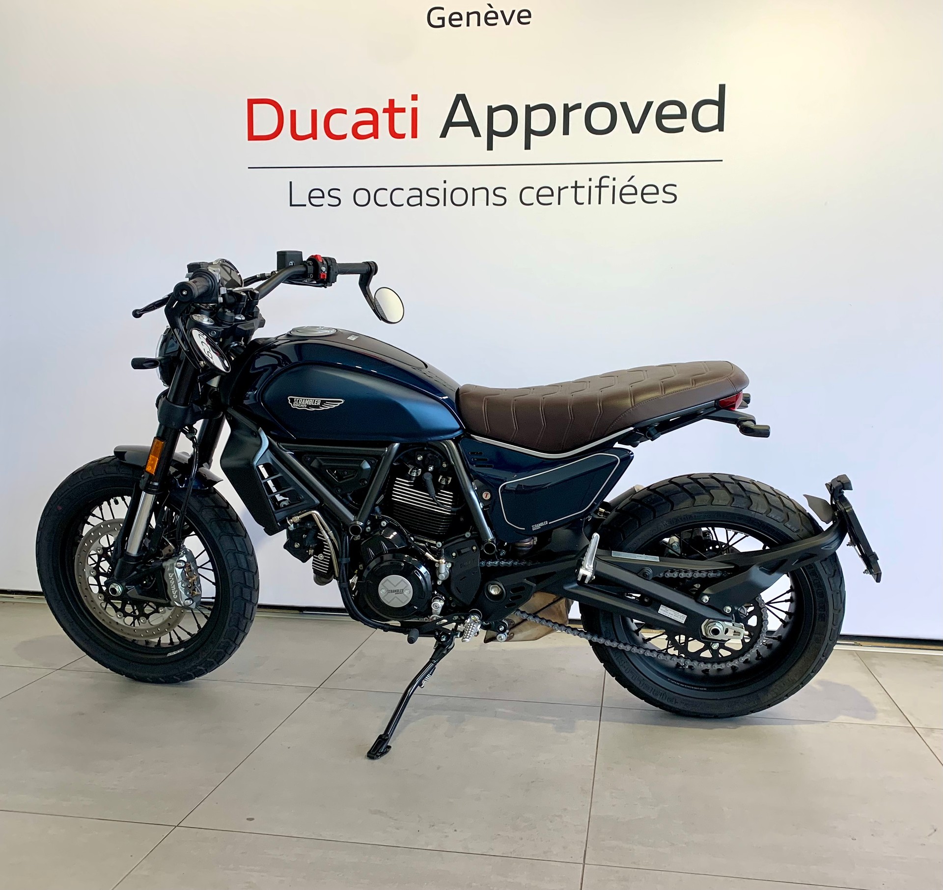 DUCATI Scrambler 803 Nightshift-image-1