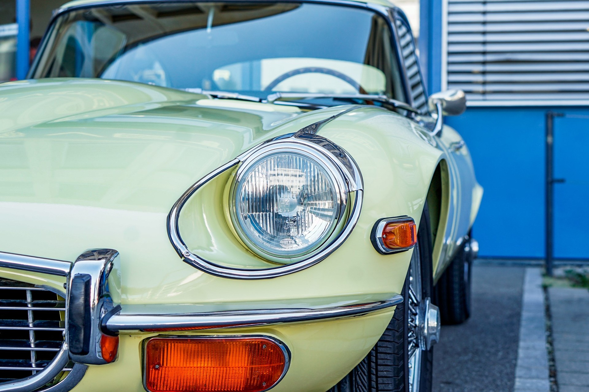 JAGUAR E-Type V12 2+2 III-image-6