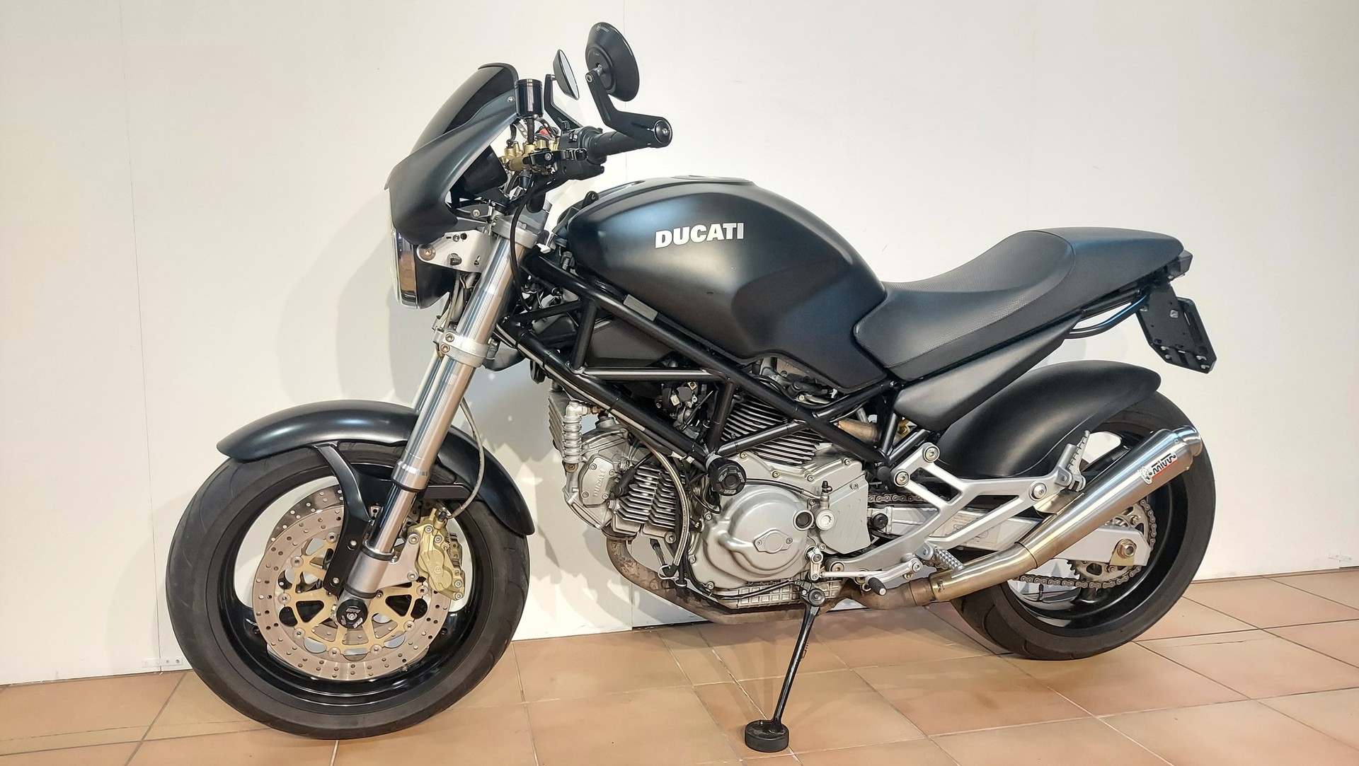 DUCATI Monster 900 i.e Special-image-3