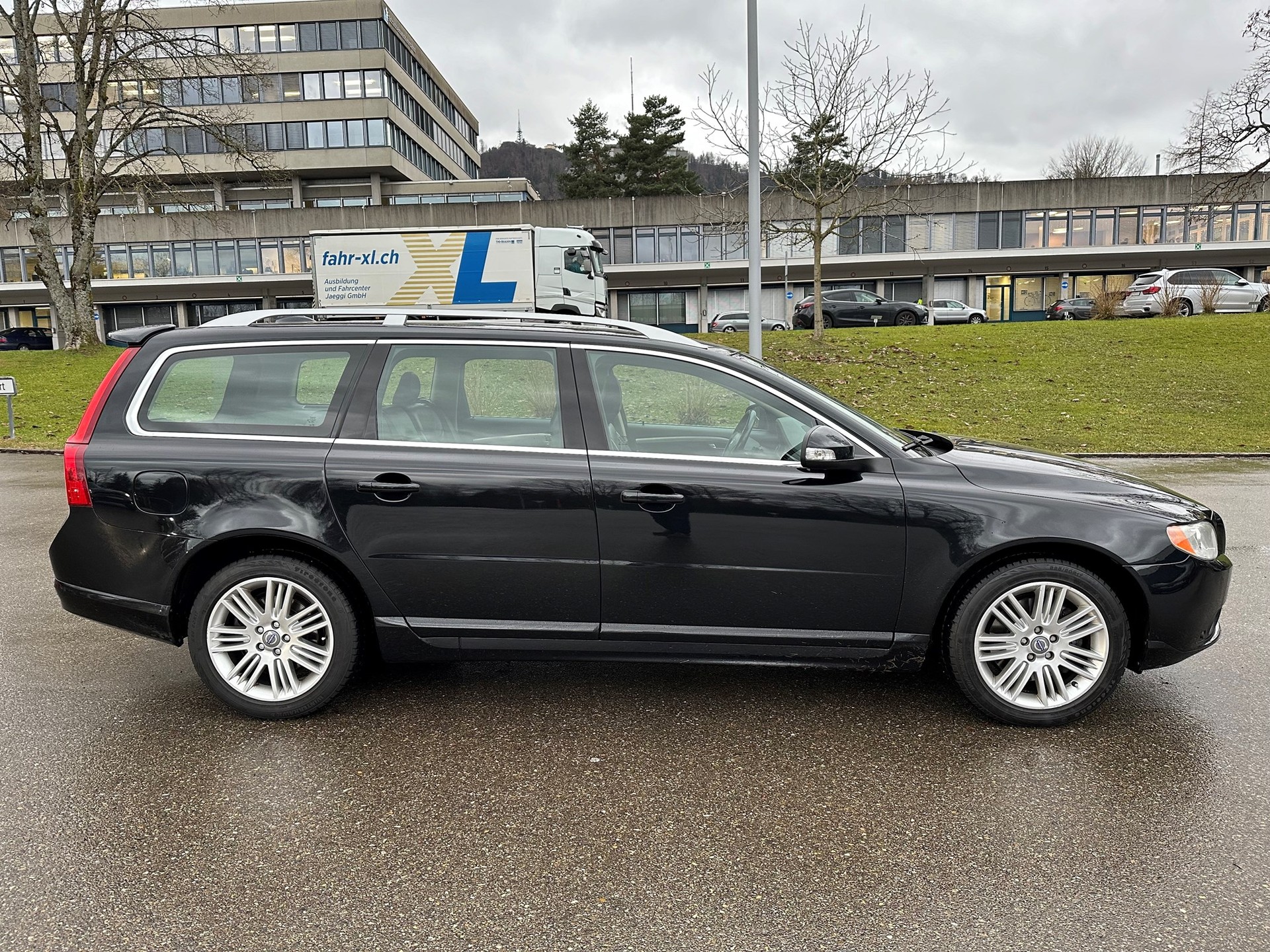 VOLVO V70 T6 AWD Summum Geartronic-image-5