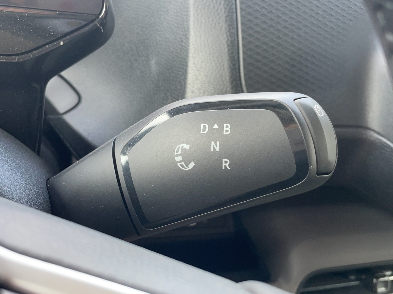 VW ID.Buzz Cargo 77kWh Business-image-13