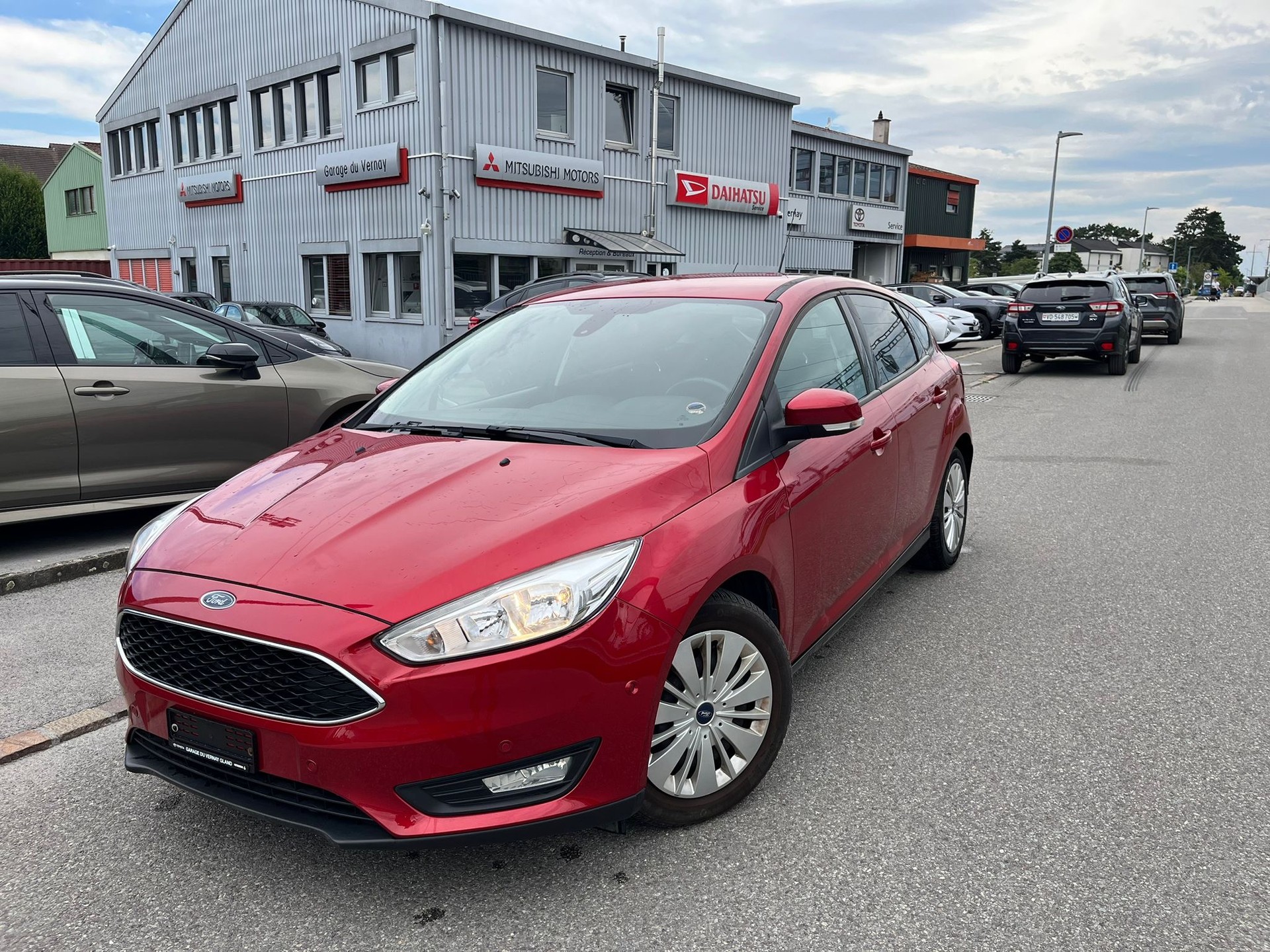 FORD Focus 1.0 SCTi Titanium-image-6