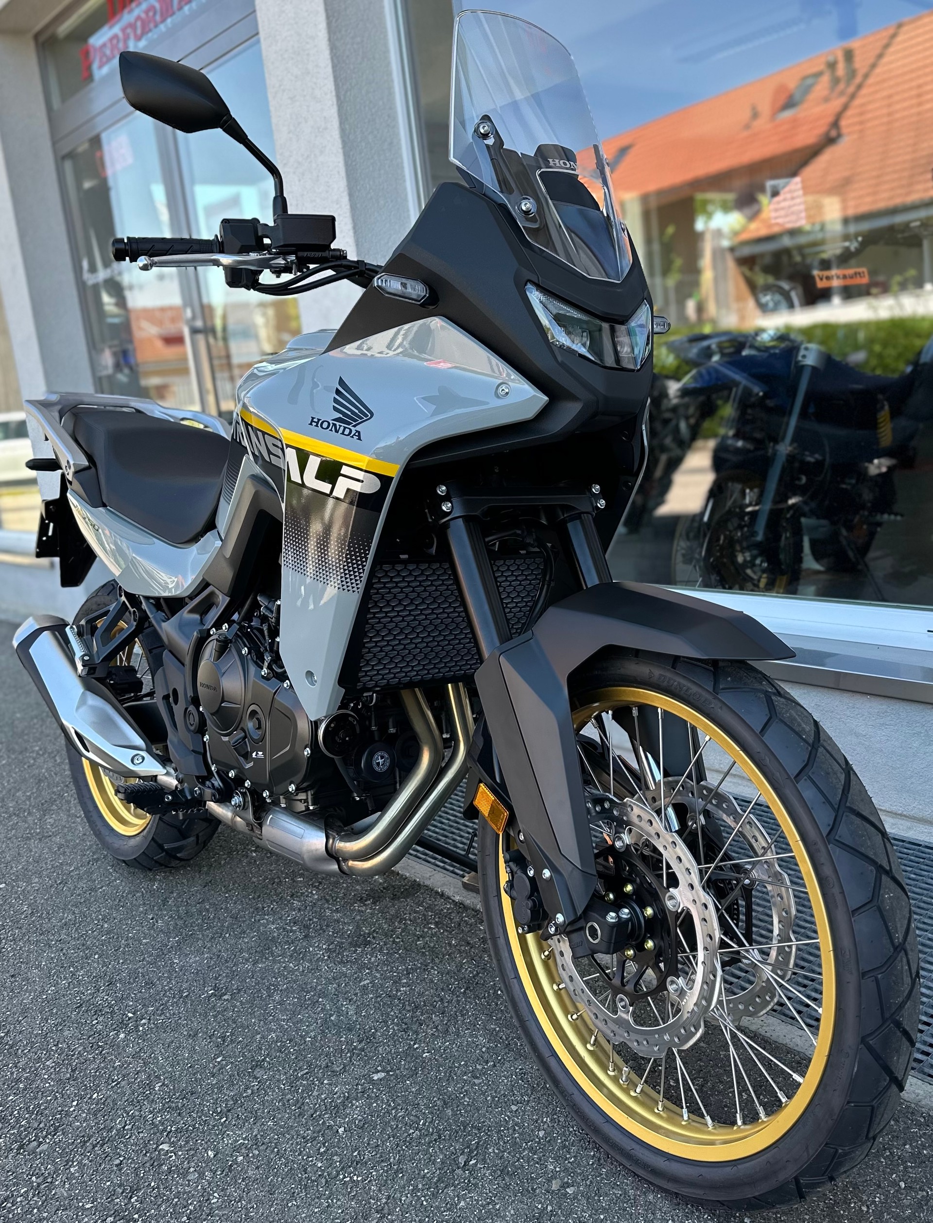 HONDA XL 750 Transalp - manuell-image-2