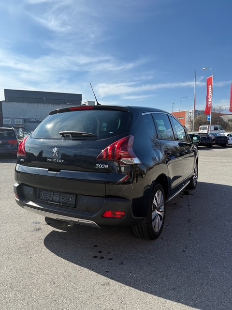PEUGEOT 3008 1.6 Blue HDI Active Tiptronic-image-3