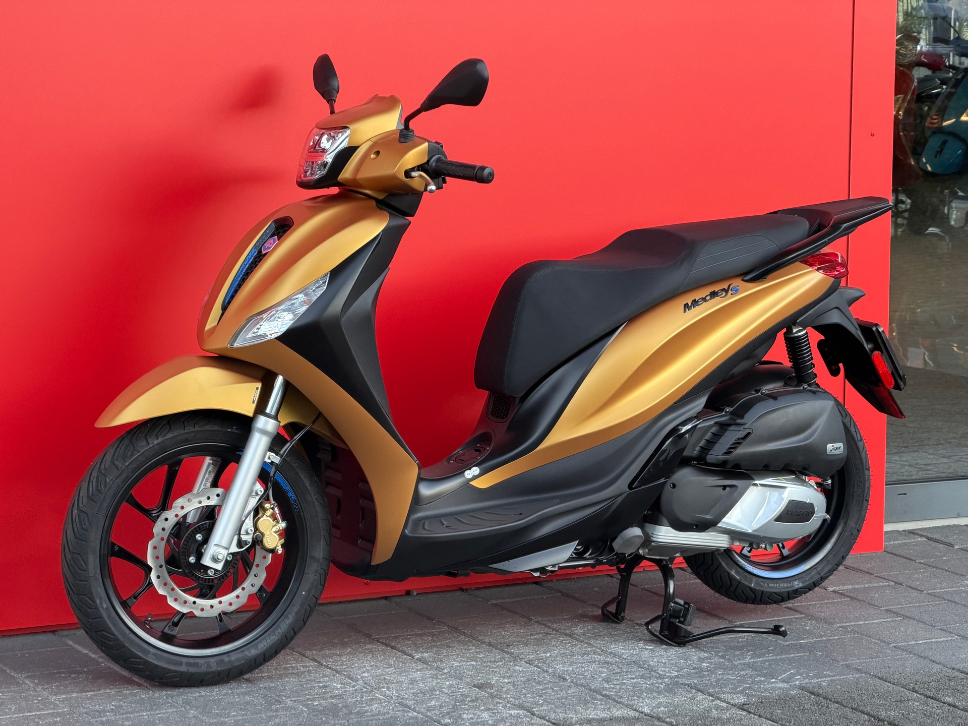 PIAGGIO Medley 200 Sport E5+-image-9