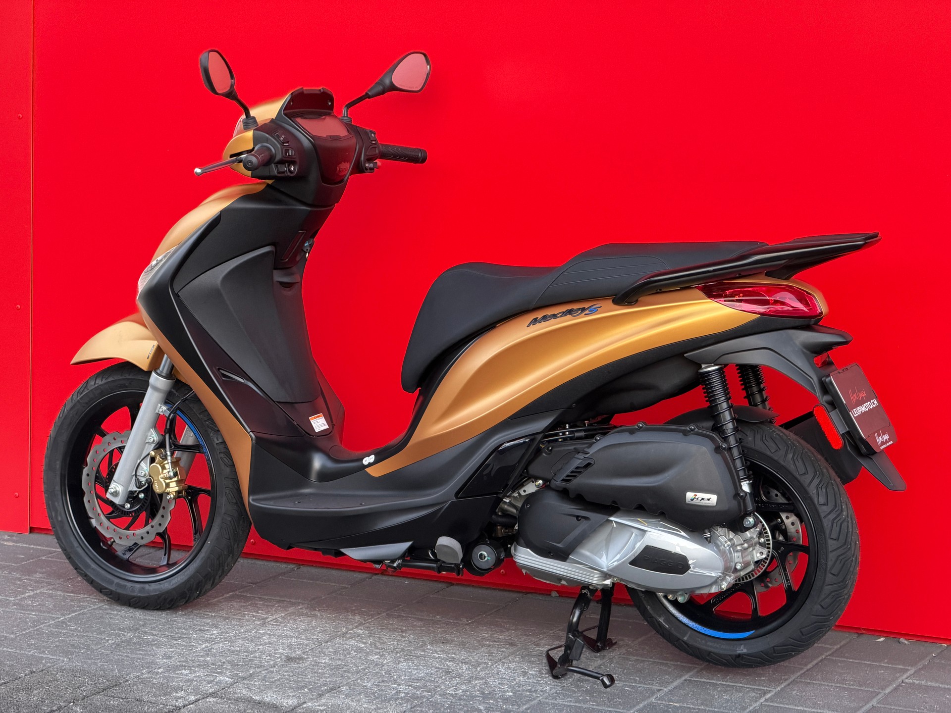 PIAGGIO Medley 200 Sport E5+-image-10
