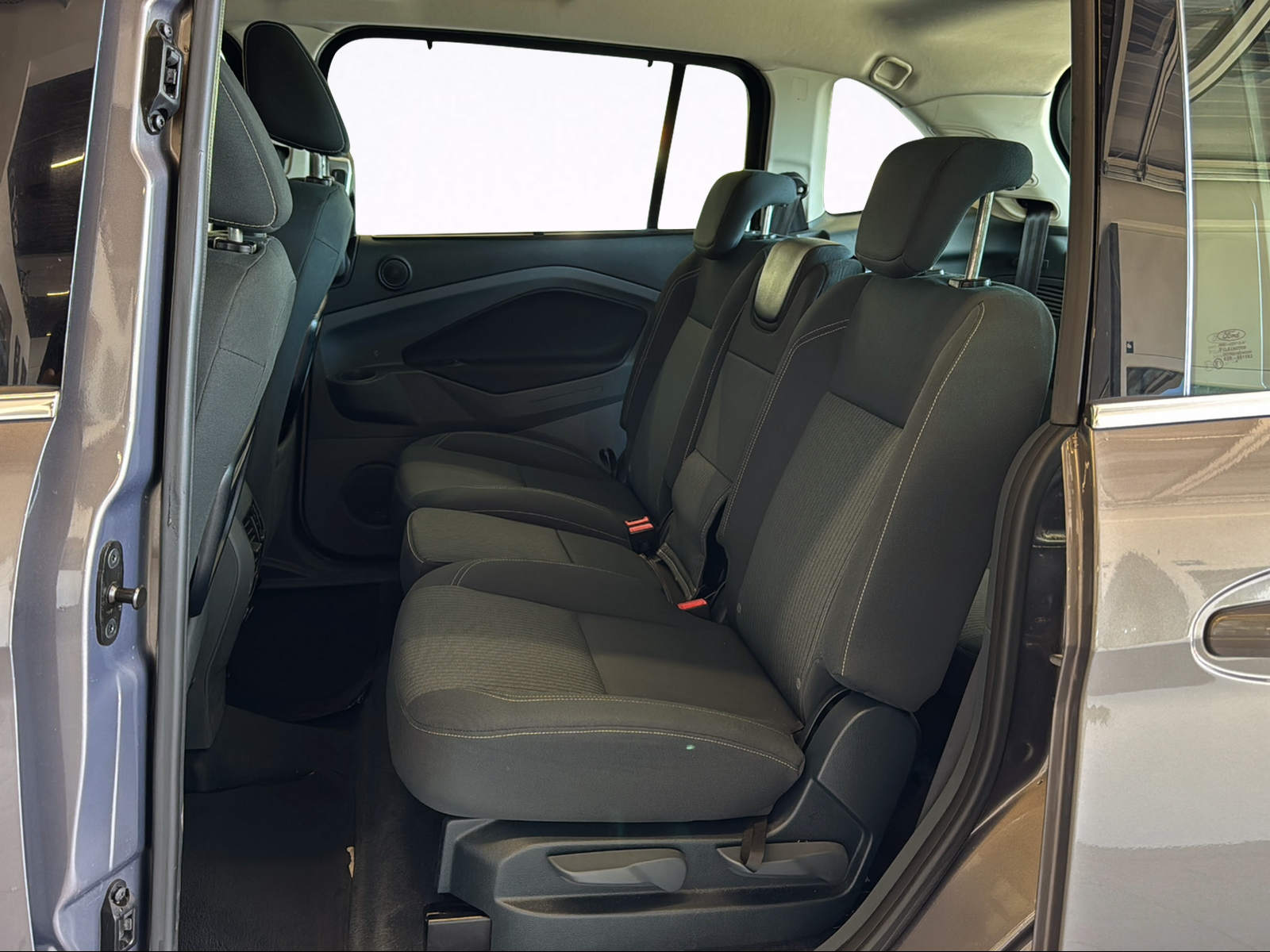 FORD Grand C-Max 1.6 TDCi Titanium-image-11