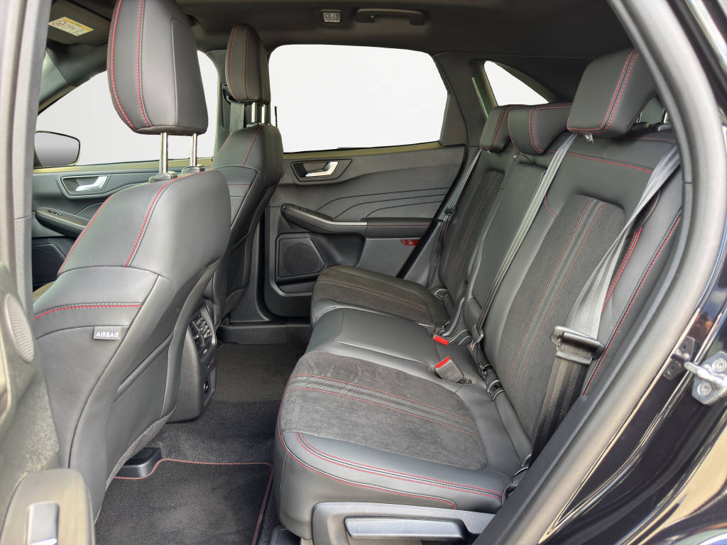 FORD Kuga 2.5 PHEV ST-Line X FWD-image-13