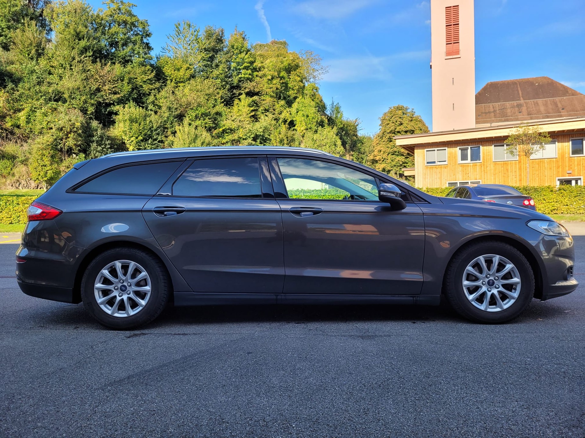 FORD FORD Ford Mondeo Mk5 1.6 TDCi ( zweiter Radsatz)-image-2