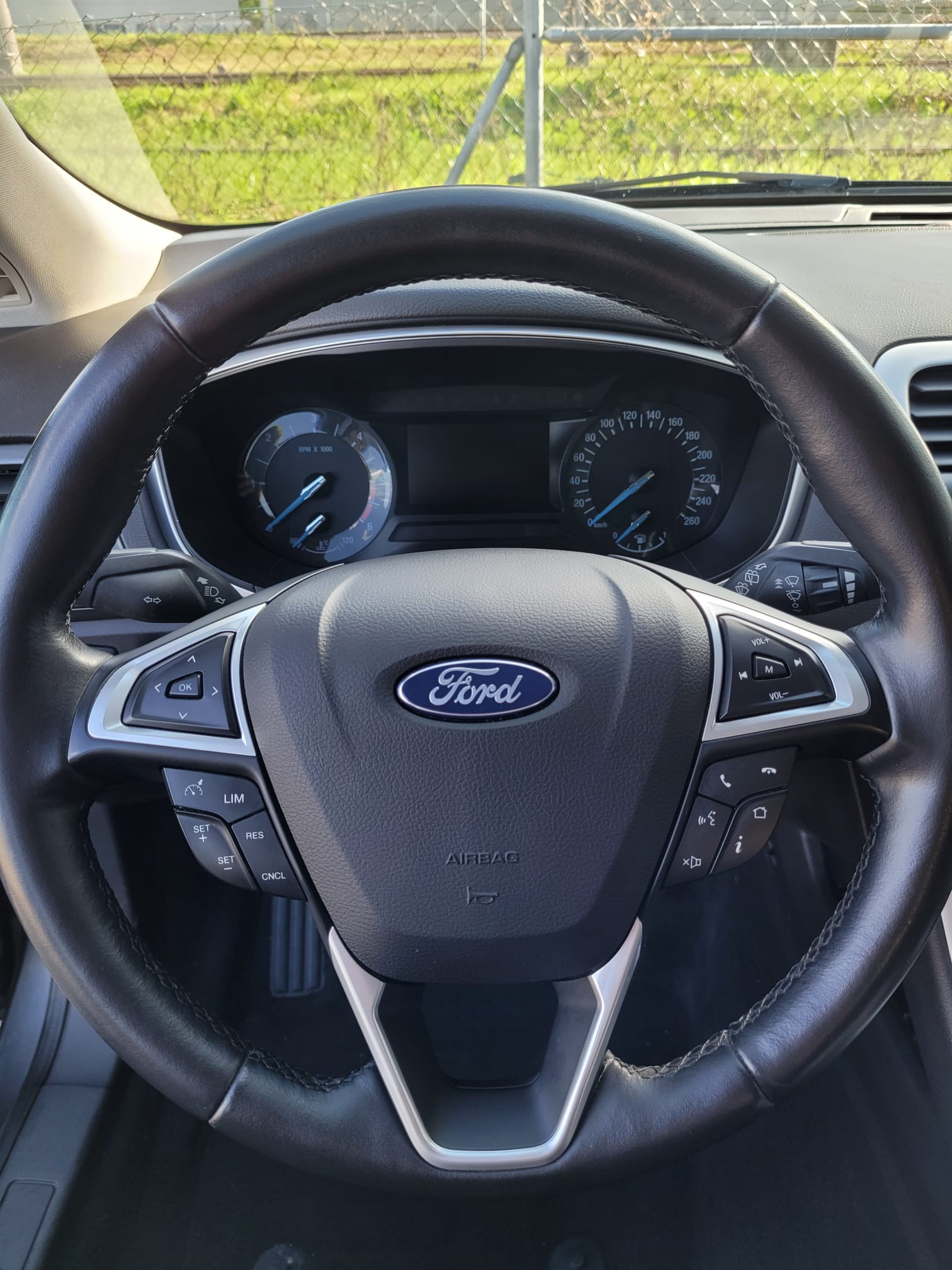 FORD FORD Ford Mondeo Mk5 1.6 TDCi ( zweiter Radsatz)-image-4