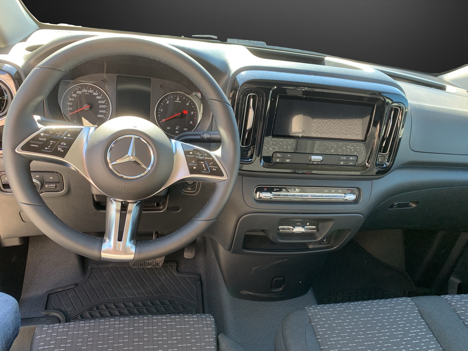 MERCEDES-BENZ Vito 116 CDI Lang Pro 9G-Tronic 4M-image-9