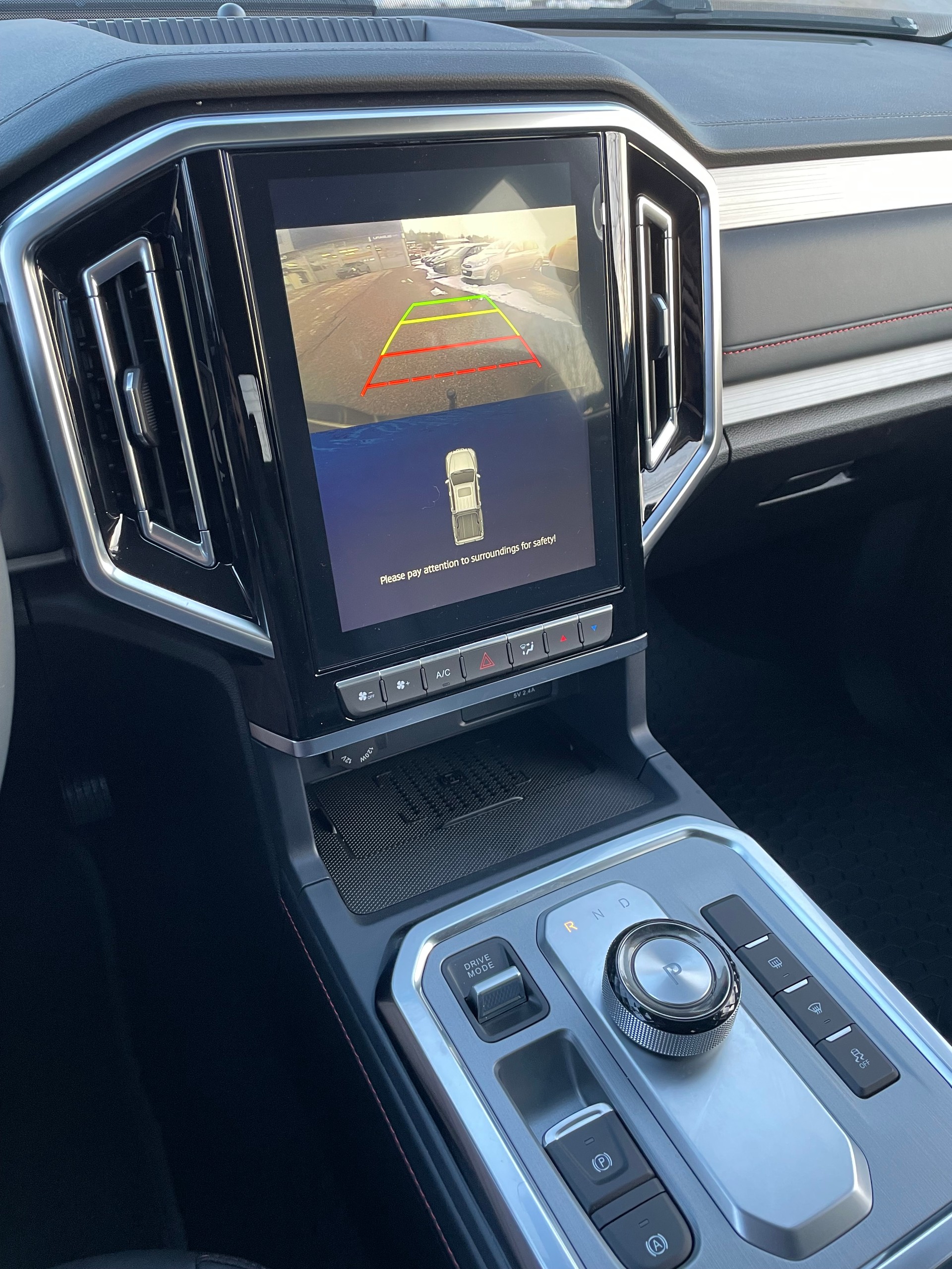 JAC T9EV 88kWh Advance 4x4-image-5