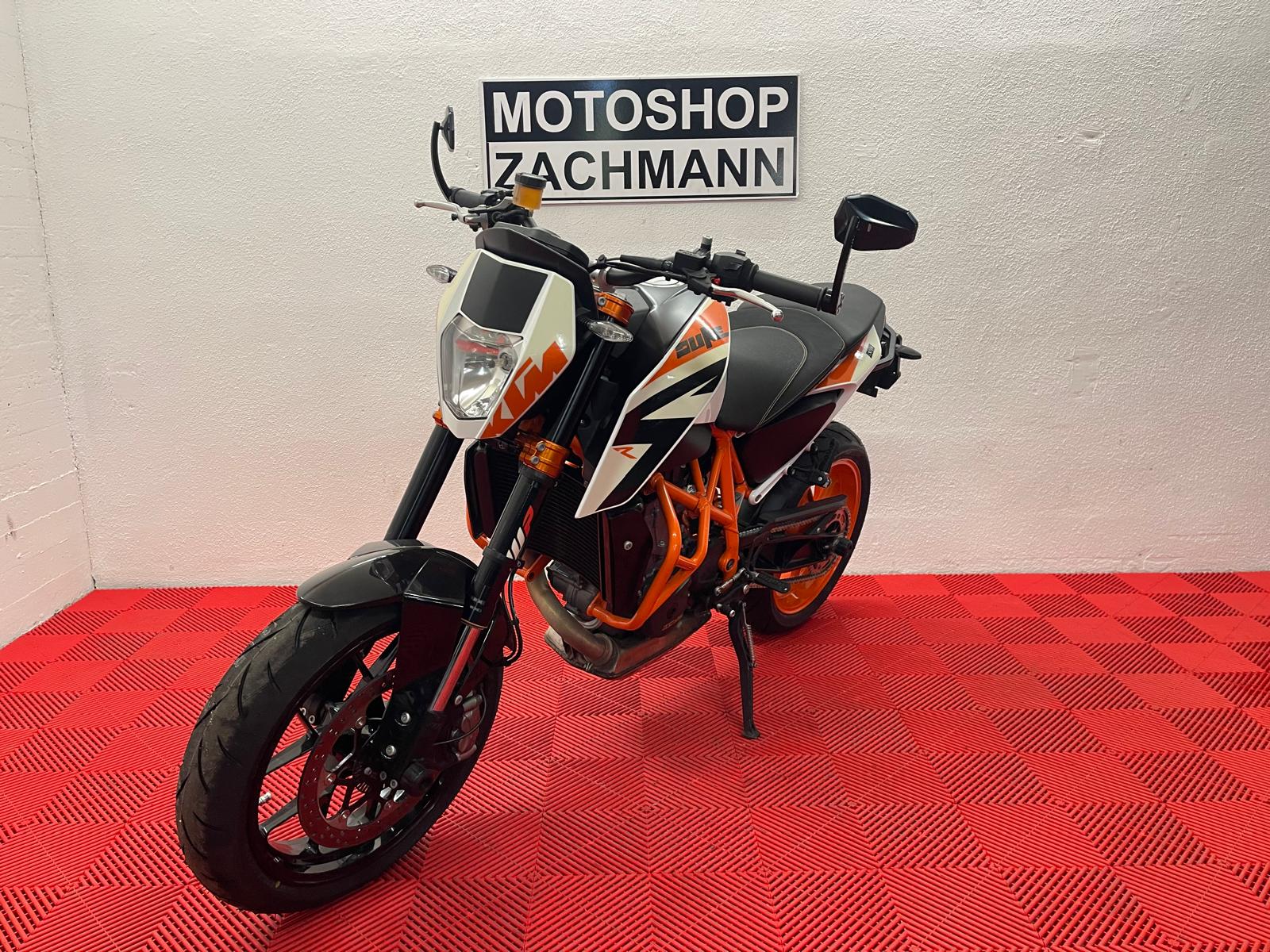 KTM 690 Duke R ABS-image-1