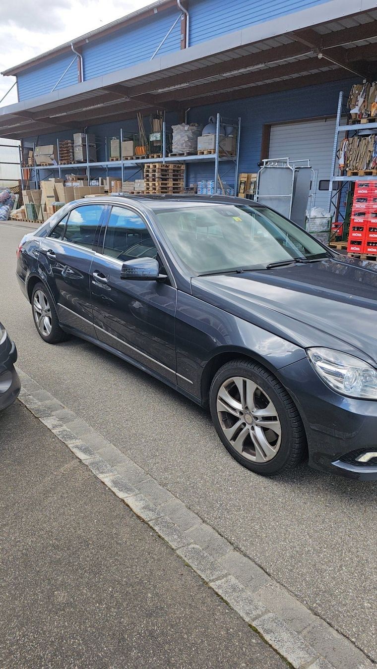 MERCEDES-BENZ E 350 Elégance 4Matic 7G-Tronic