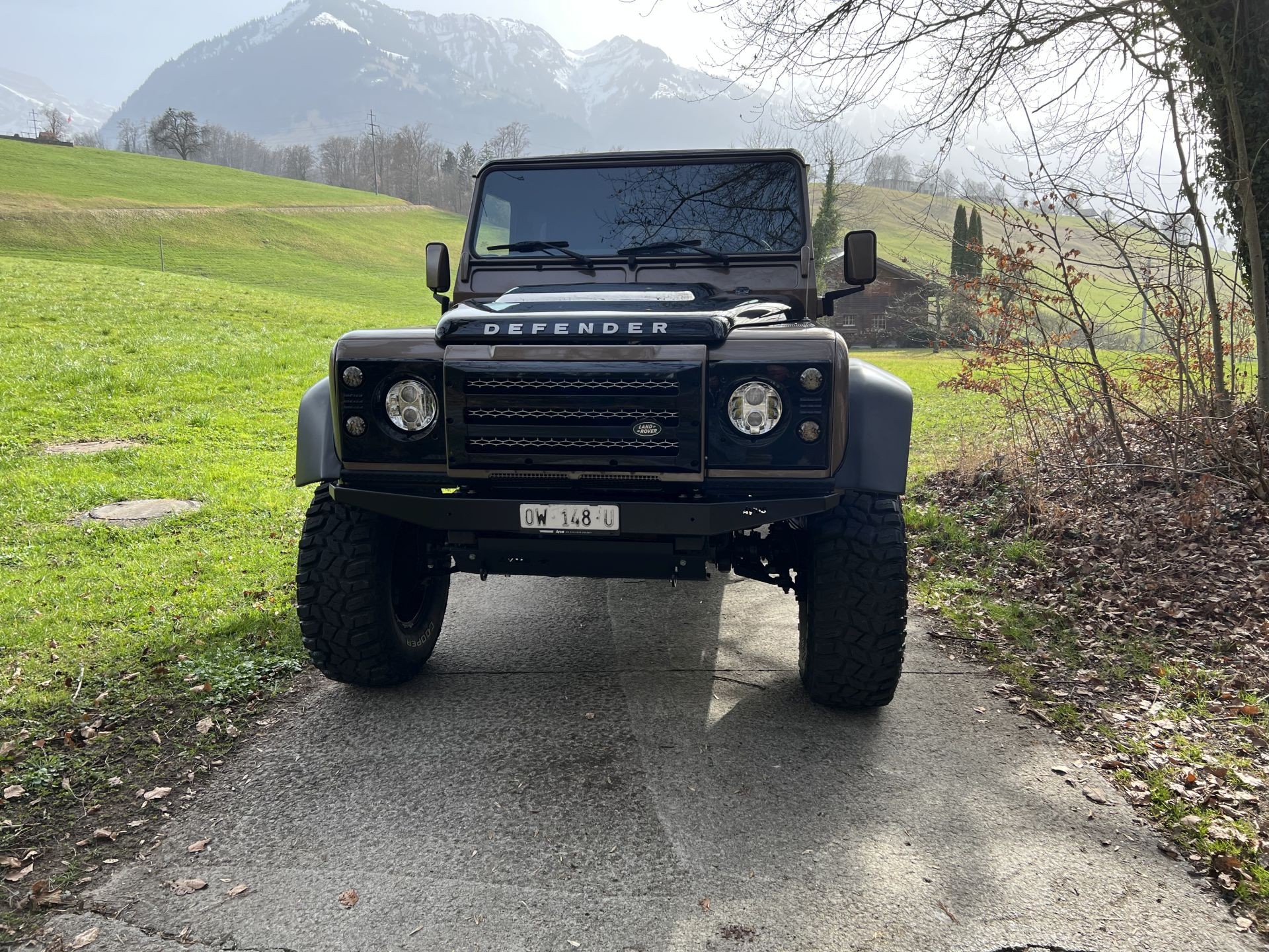 LAND ROVER Defender 130 2.4 Td4 DCPU Avus Portalachsen-image-2