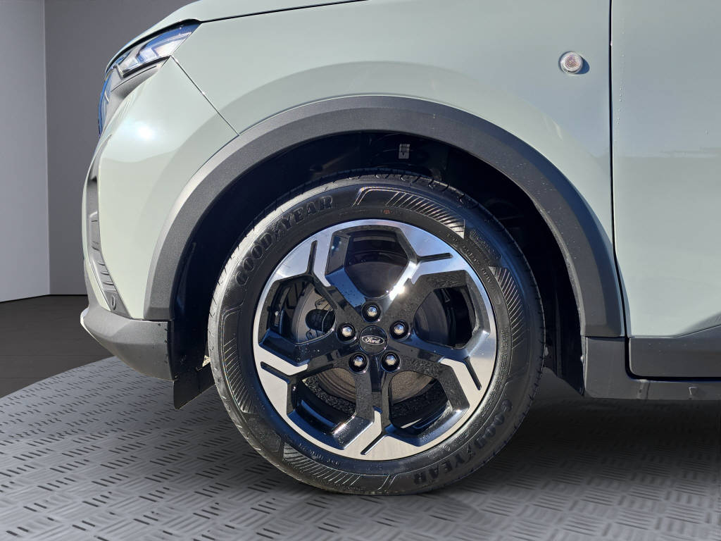 FORD E-Tourneo Courier Active-image-13